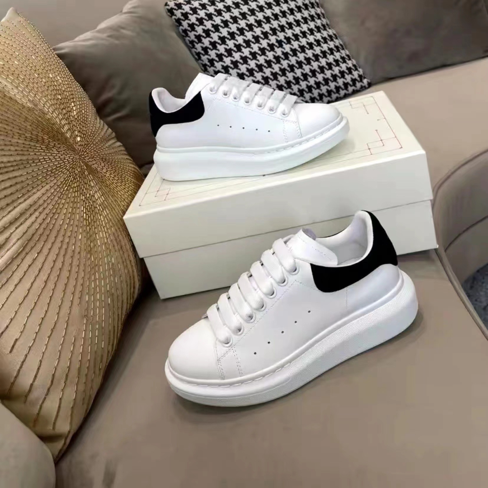 Mckunda white sneakers women’s 2024 spring/summer new collection chunky platform height increasing shoes genuine leather couple’s casual skate shoes