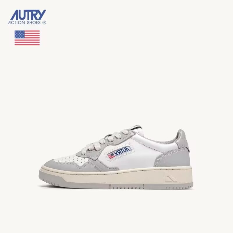 Women’s genuine leather white sneakers 2026 new style retro korean lace-up korean board shoes ins trendy shoes