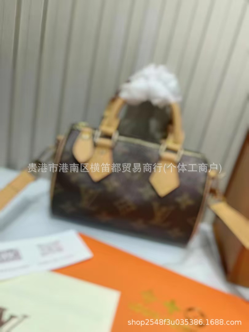 Factory direct – lu jia pillow classic style bag – shoulder & crossbody bag