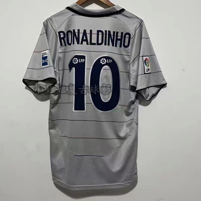 Vintage football jerseys – classic barcelona, lisbon, ac milan, ronaldo, messi, maradona, baggio jerseys
