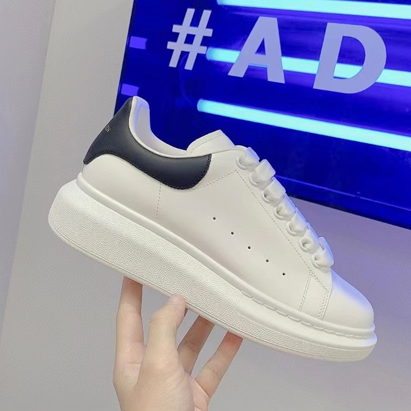 Cross-border foreign trade couple high version mcqueen white shoes platform shoesthick solehidden heeleasiest for matchcasual men’s and women’s sneakers trendy