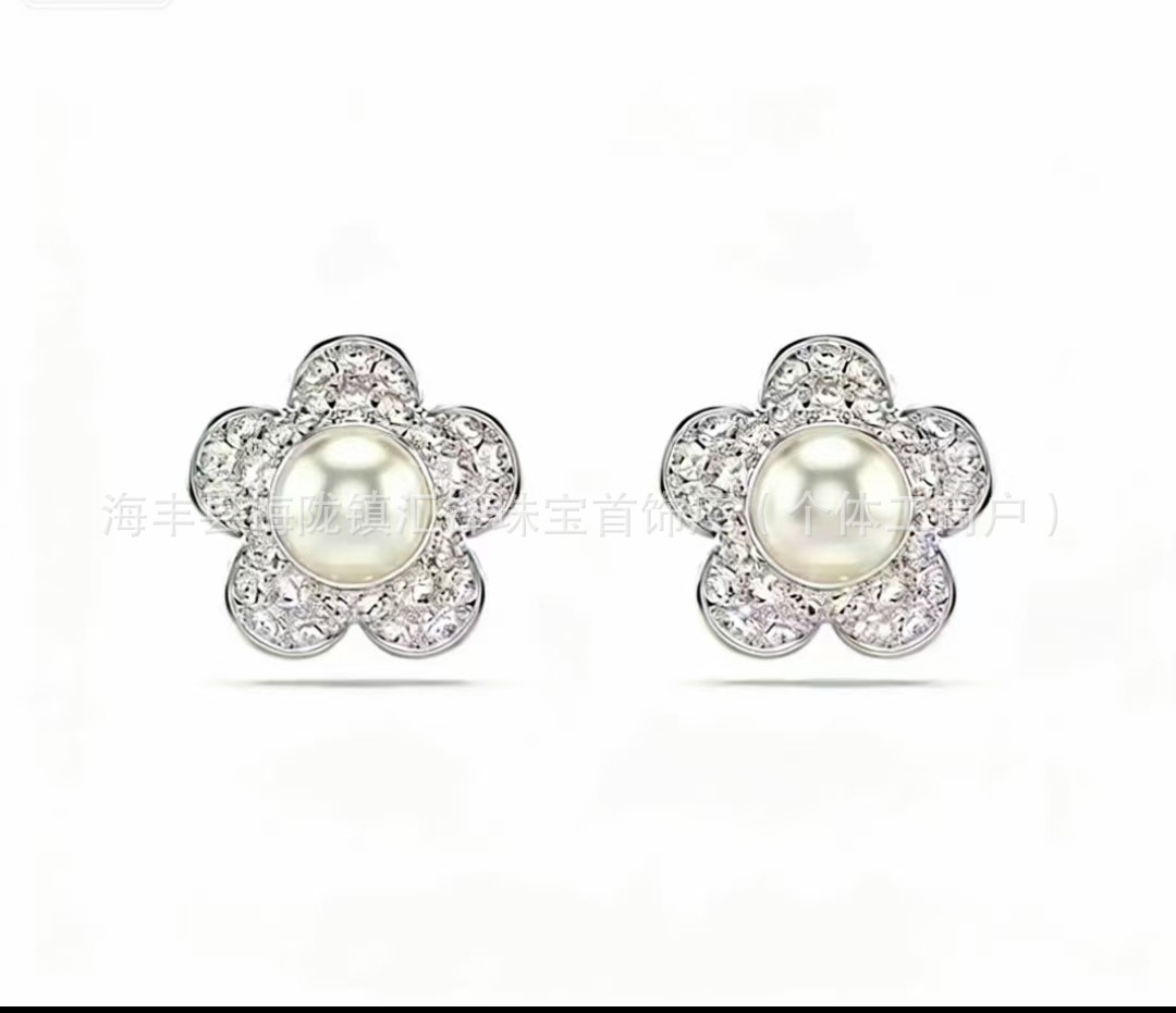 Shijia version of the roman full diamond series necklace for women, accessible luxury, fashionable, sweet, european and american cross-border popular set collarbone chain
