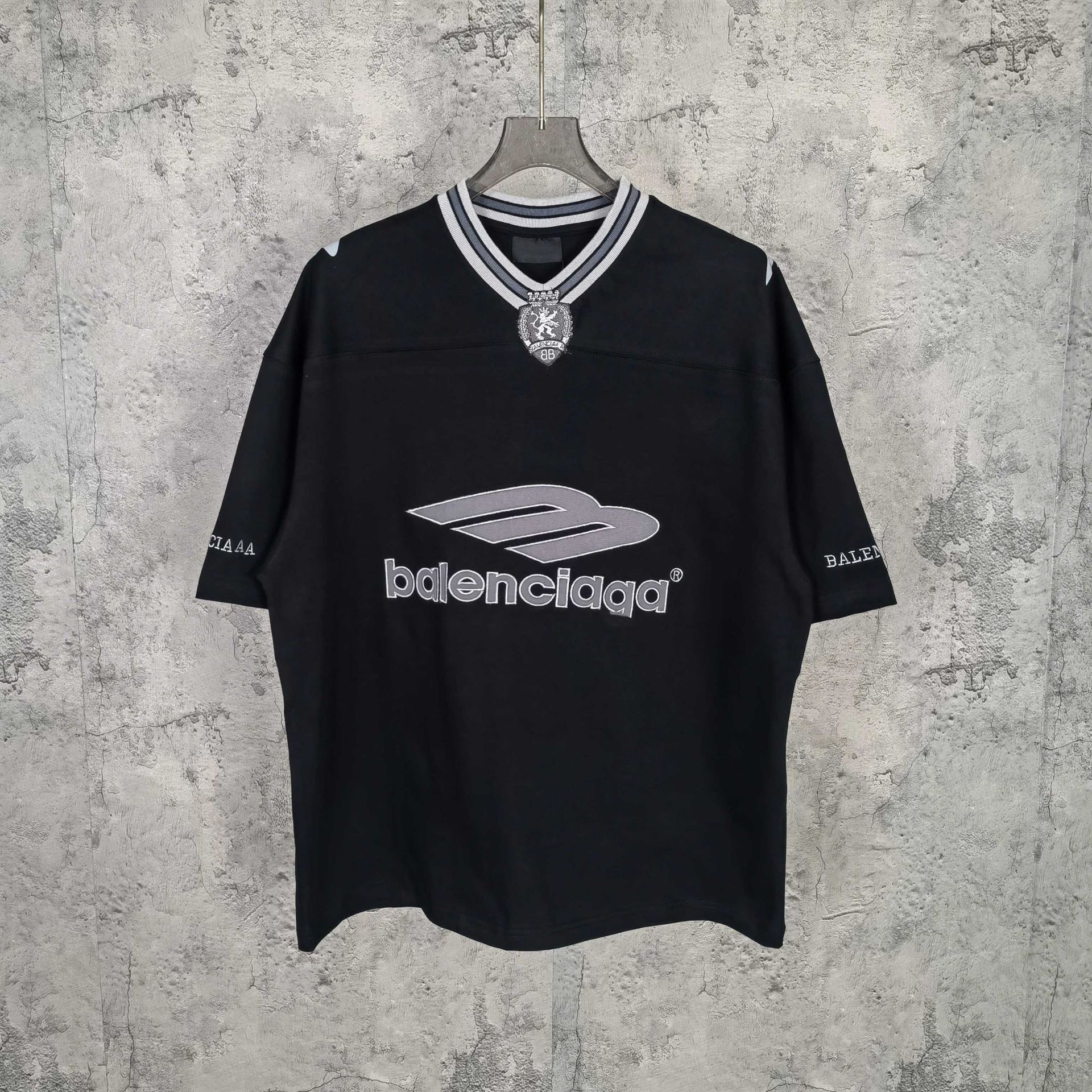 Correct version high quality b family 26ss new arrival manchester united logo embroiderv neck short-sleeved t-shirt jersey for men and women