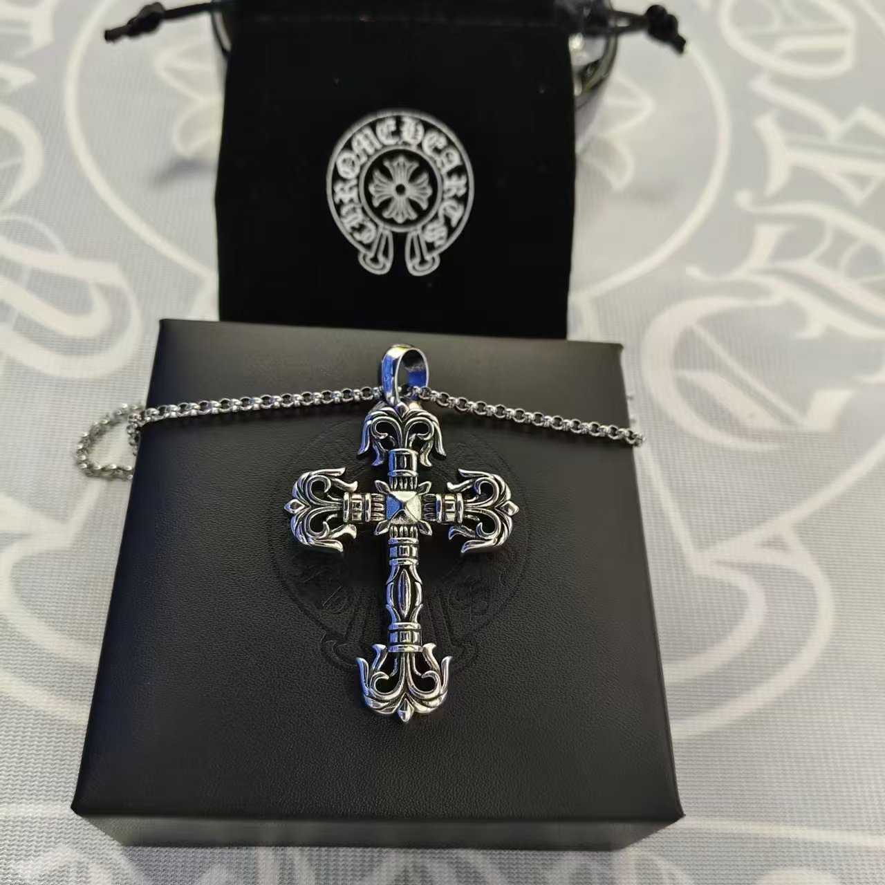Crow core cross necklace trendyclassy thai silver 925 non-fading cross flower diamond pendant sweater chain