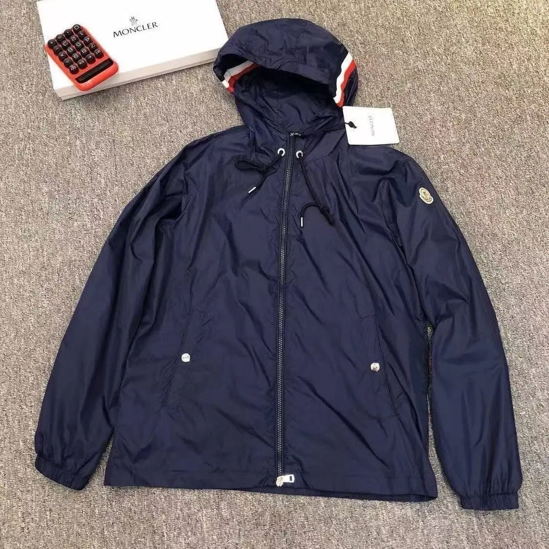 High-end spring/autumn streetwear hooded windbreaker for men – 2025 fashionable waterproof windbreaker jacket