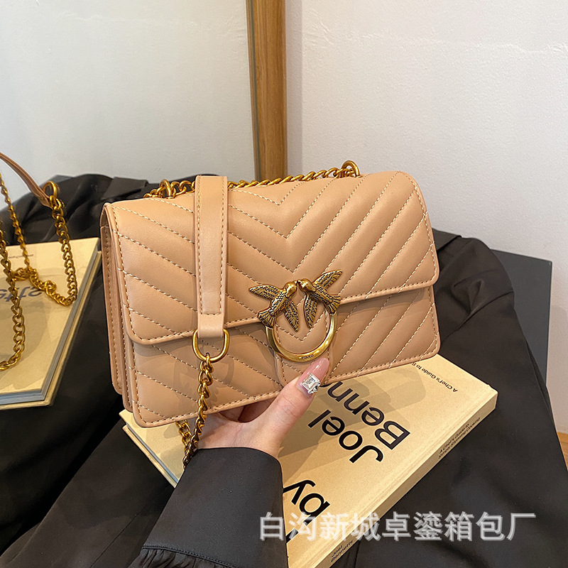 Bags cross-border 2024 new women’s chain bag, high-end small square bag, fashionable and versatile shoulder & crossbody bag