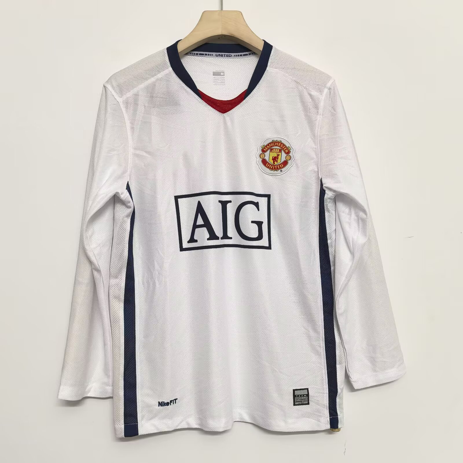 Long sleeve retro football jersey – replica jerseys for real madrid, manchester united, england, arsenal, portugal, inter milan, ac milan
