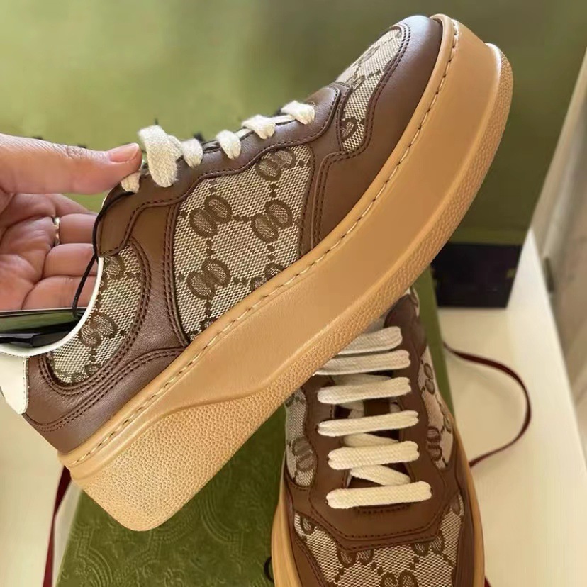 2022 new monogram cookie white sneakers for women, genuine leather round toe platform casual sneakers, unisex couple shoes 1