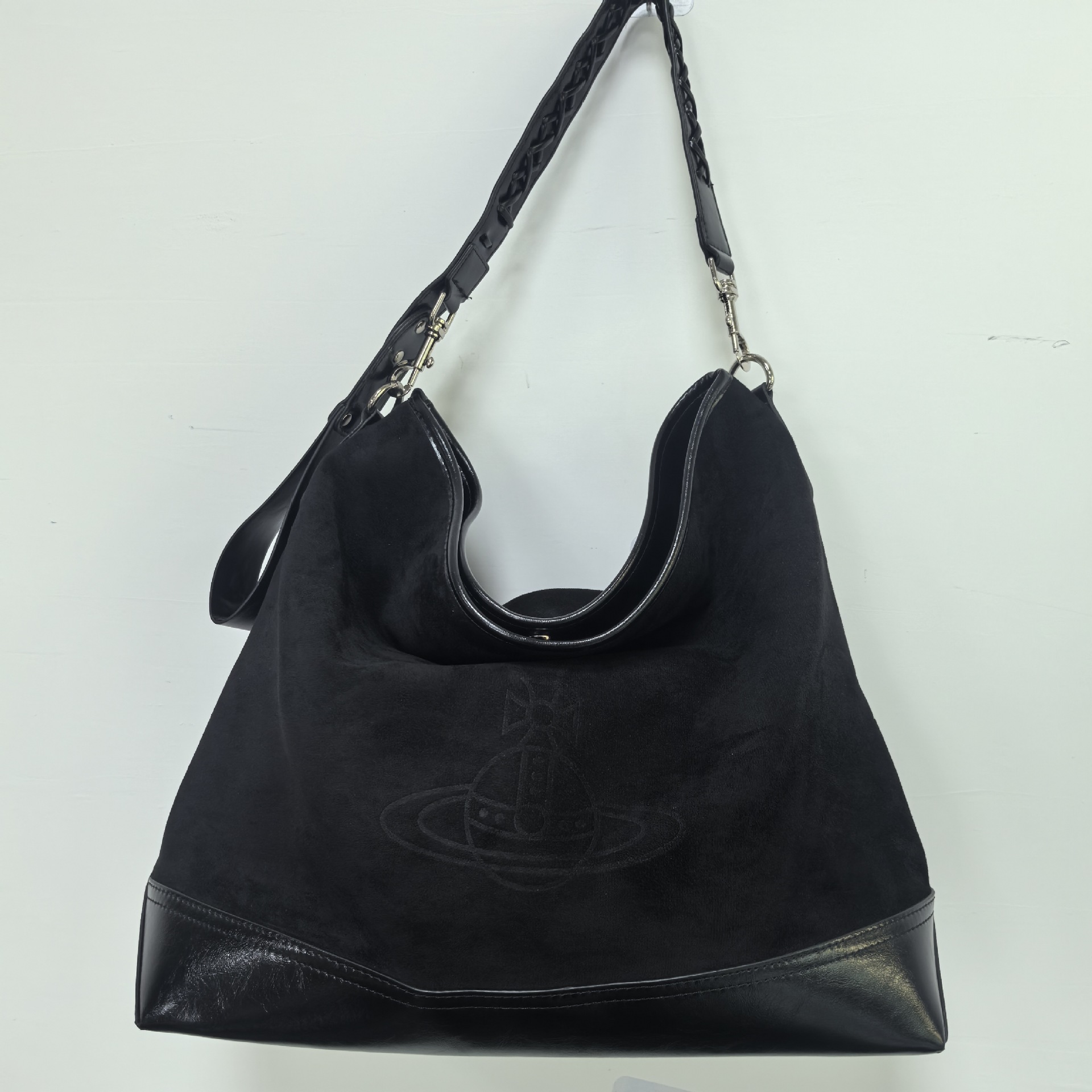 Guangzhou high version queen mother saturn style tote hobo bag hobo bag punk style large capacity tote bag for women