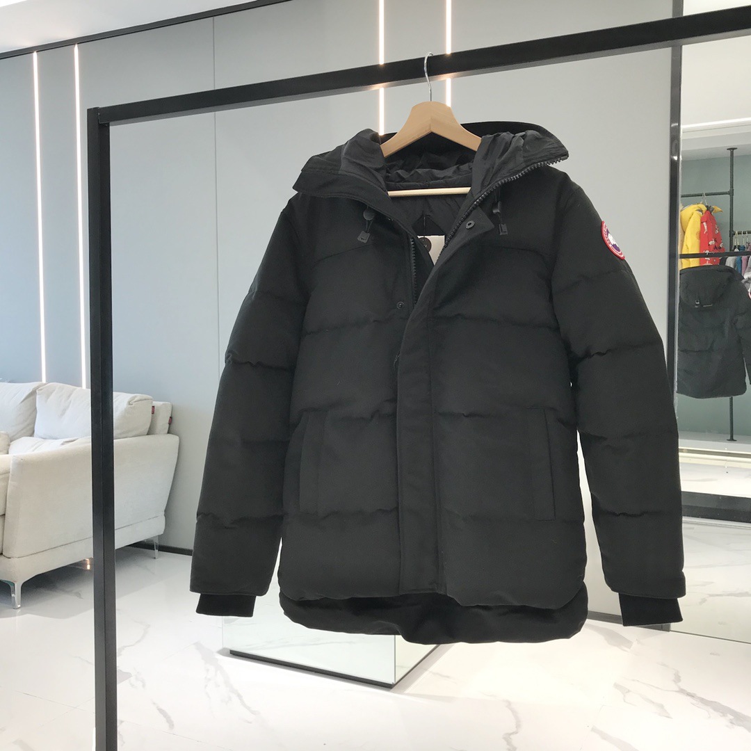 Cross-border exclusive supply of big goose 17 same style men’s and women’s jackets, couple style winter thickeneddown jacket wholesale