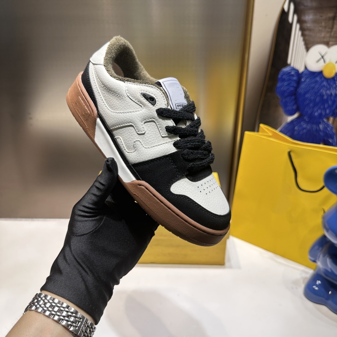 F family color matching retro black and white bear f family couple sneakers sports casual thick solewhite shoes women’s autumn plus size sports shoes