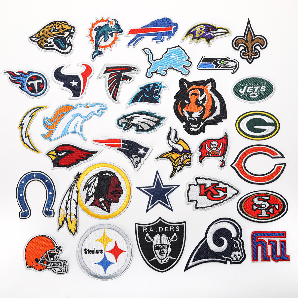 Yaxiu new arrival team logo clothes bag packaging decoration patch stickers curtain bed cover decoration stickers computer embroidered cloth stickers