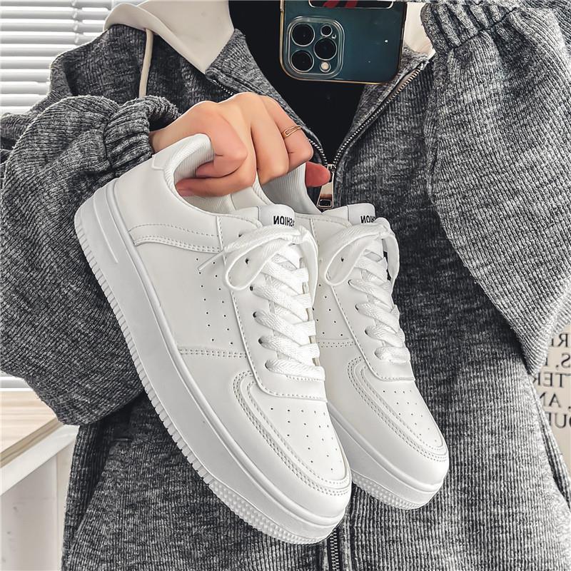 Men’s white sneakers – spring breathable casual versatile shoes for teens – 2025 new student pure white athletic skate shoes