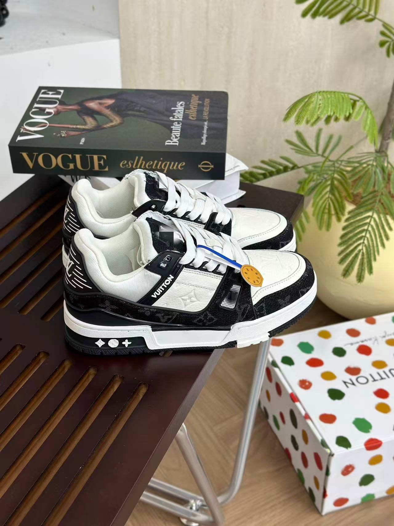 Trainerlv’s sneakers for men, white shoes, fashion sports, thick sole, easiest for match, couple casualtrendy shoes for women