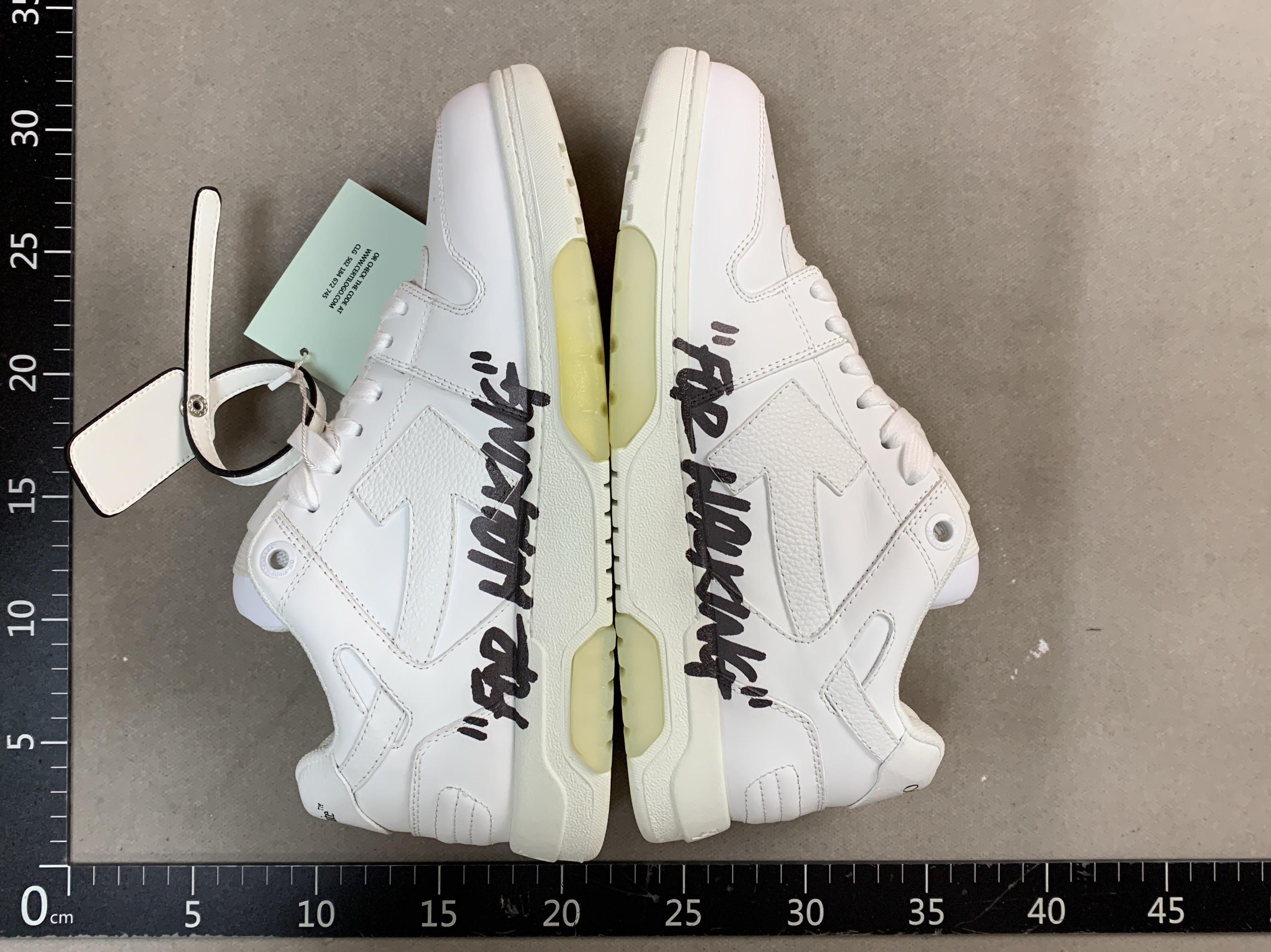 Off 23ss white panda shoes ow arrow couple sneakers color block chunky sole cushion casual white shoes 4