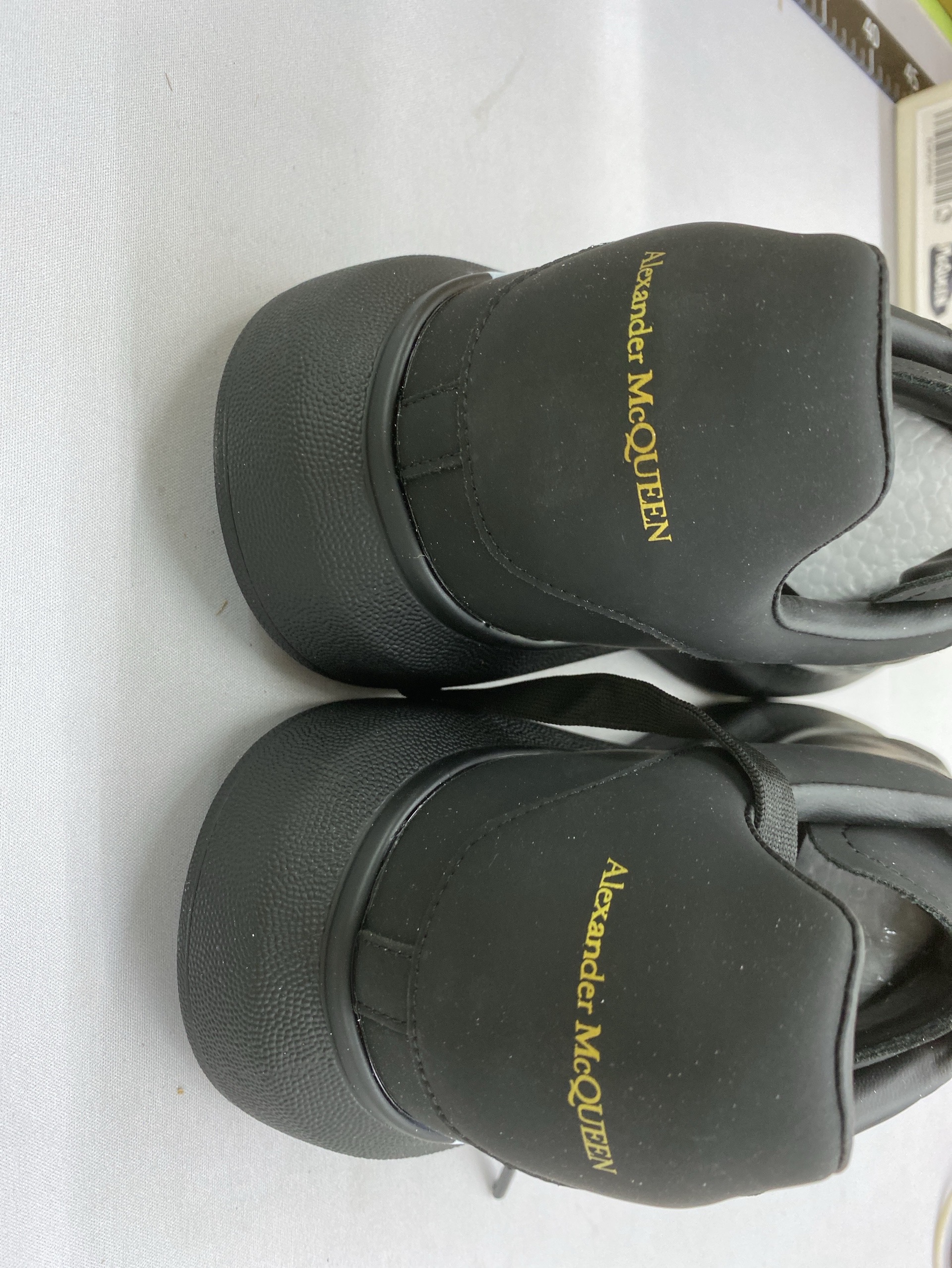 Wt5 high quality white shoes 6