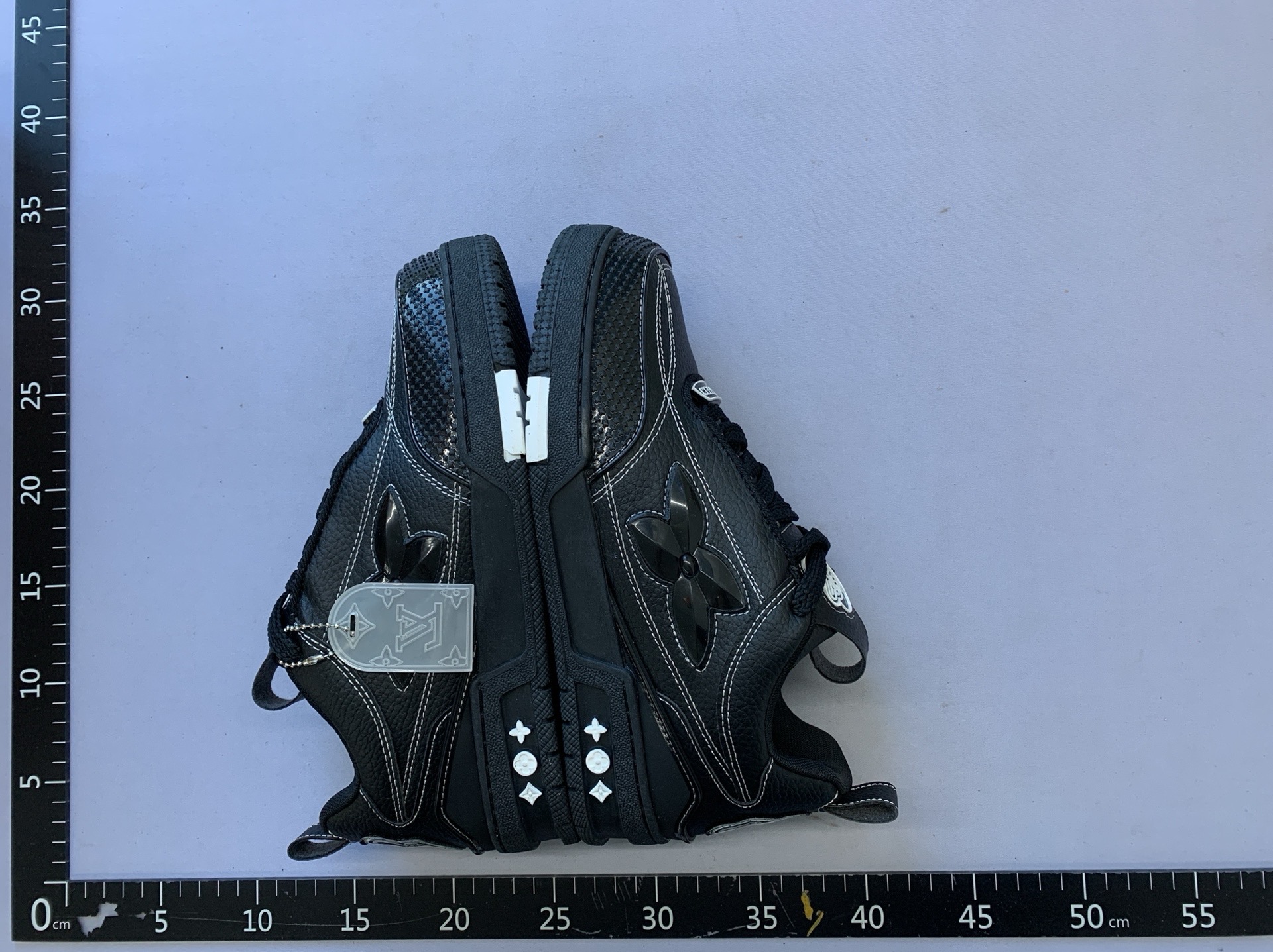 Little fat ding white shoes bread shoes men’s and women’s heightening thick sole dad shoes high l board shoes european station cross-border export shoes 4