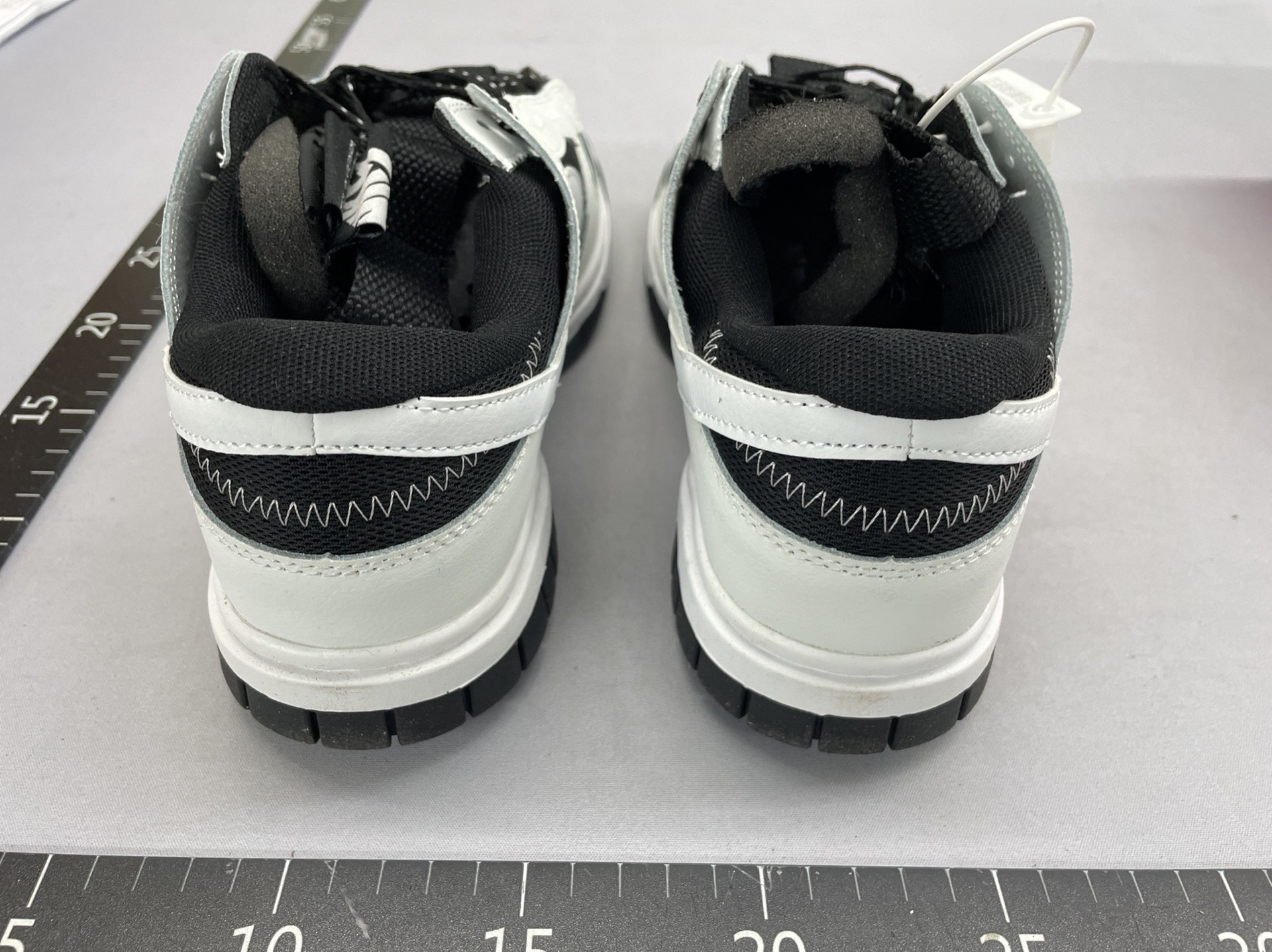 Authentic jumbo sneakers – leather & mesh patchwork, low-top retro casual sneakers for men & women, lightweight & trendy 5