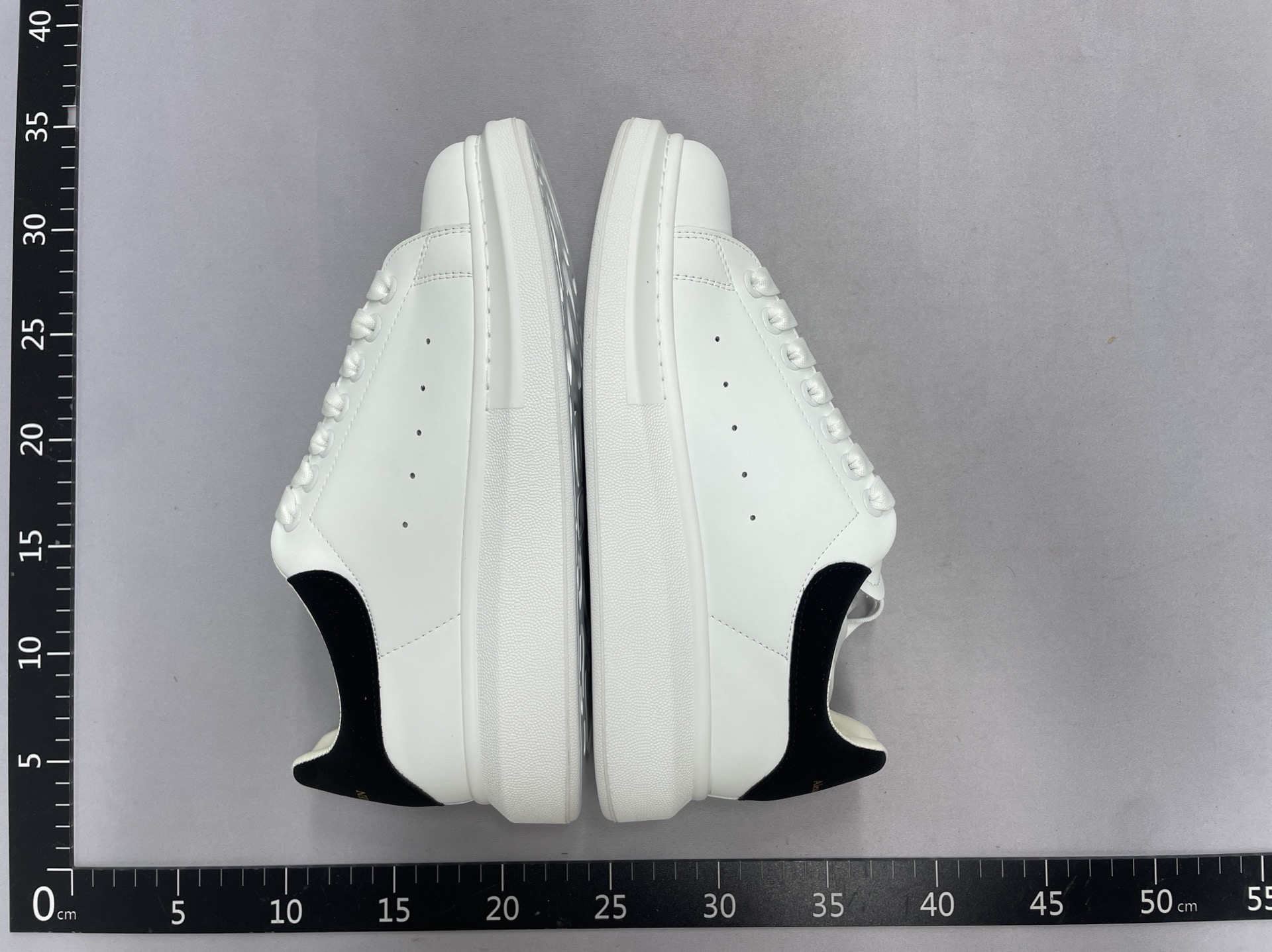 Mcq classic white shoes 4