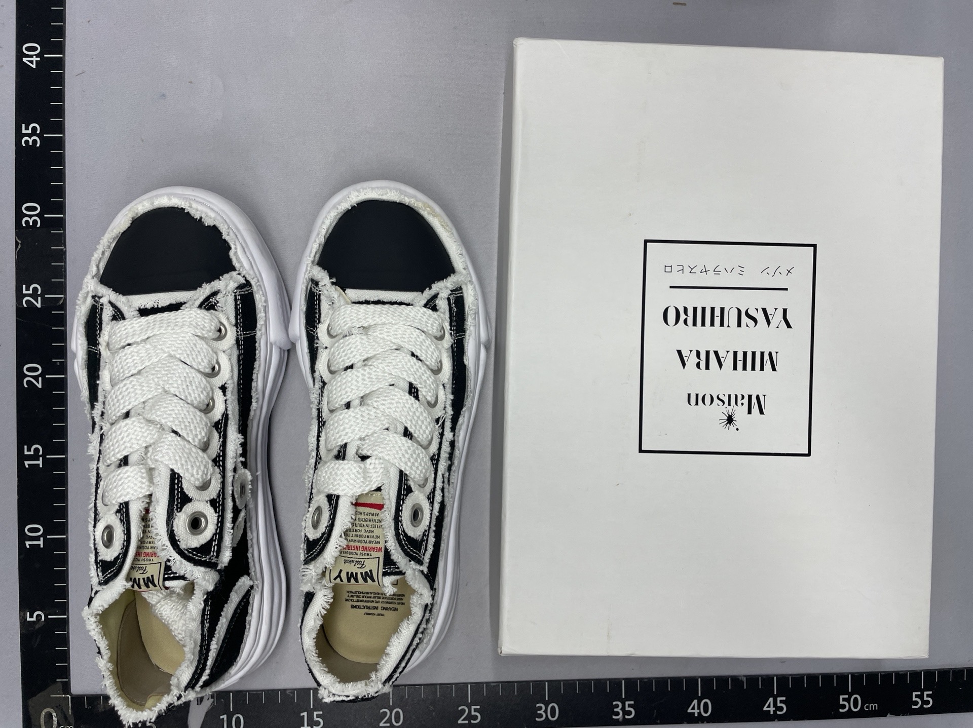 Hot8 classic japanese style black and white casual sneakers – ripped canvas shoes 7