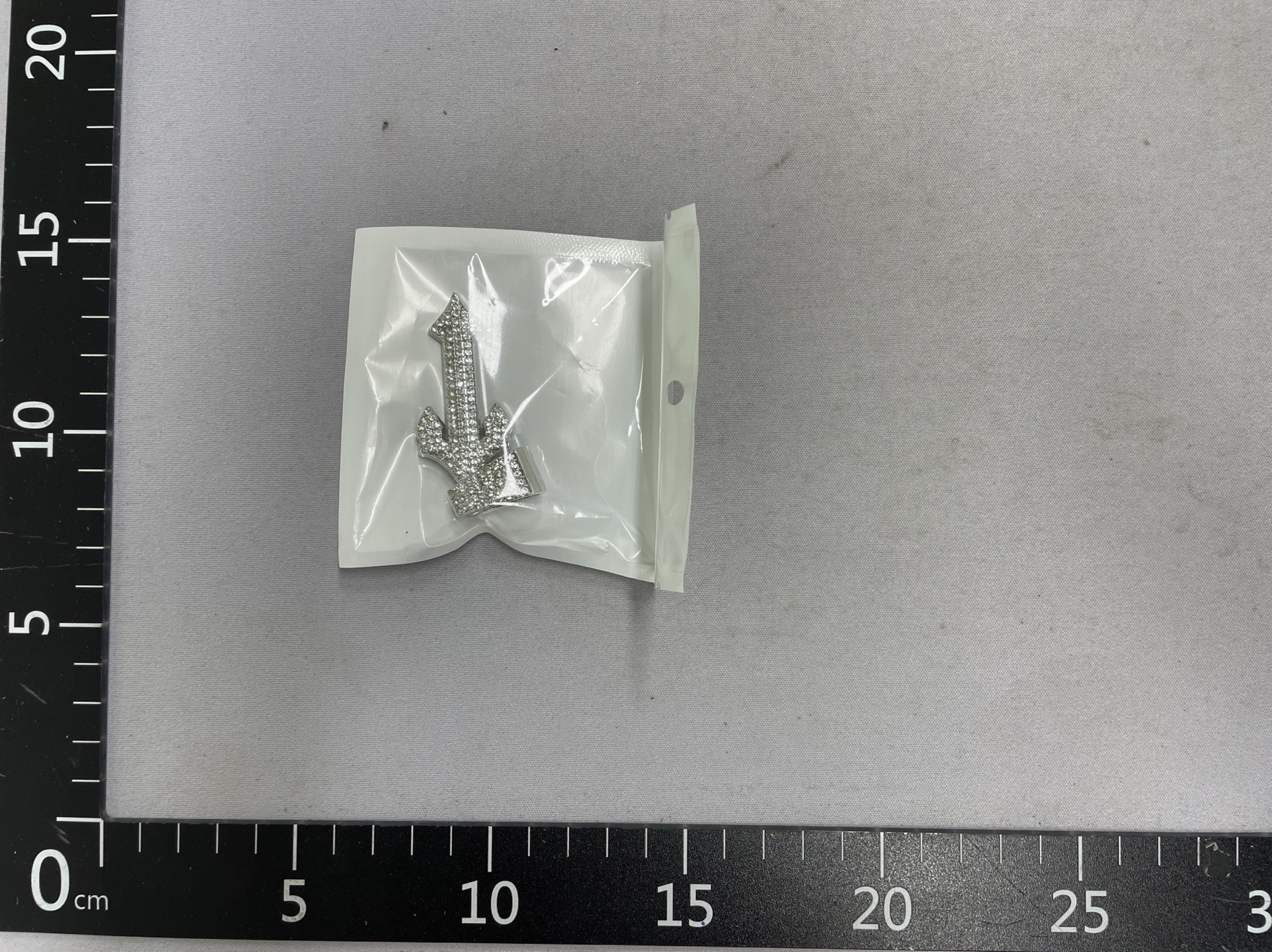 European and american alloy full diamond arrow large ring buckle pendant necklace with cross-border popular cuban chain thick necklace jewelry factory 5