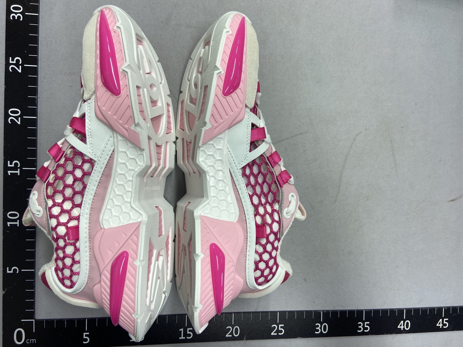 Ready-to-ship, original design, color-blocked chunky platform white sneakers. height-increasing, couple’s style, mesh upper, athletic, casual, breathable, dad shoes for men 4