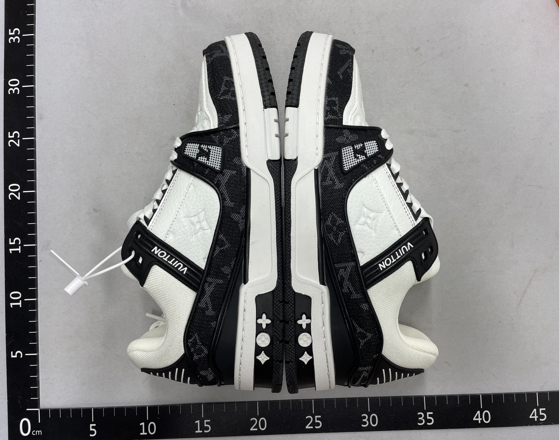 Men’s spring breathable youth sports versatile casual leather panel shoes thick sole height increasing couple trendy shoes women 5