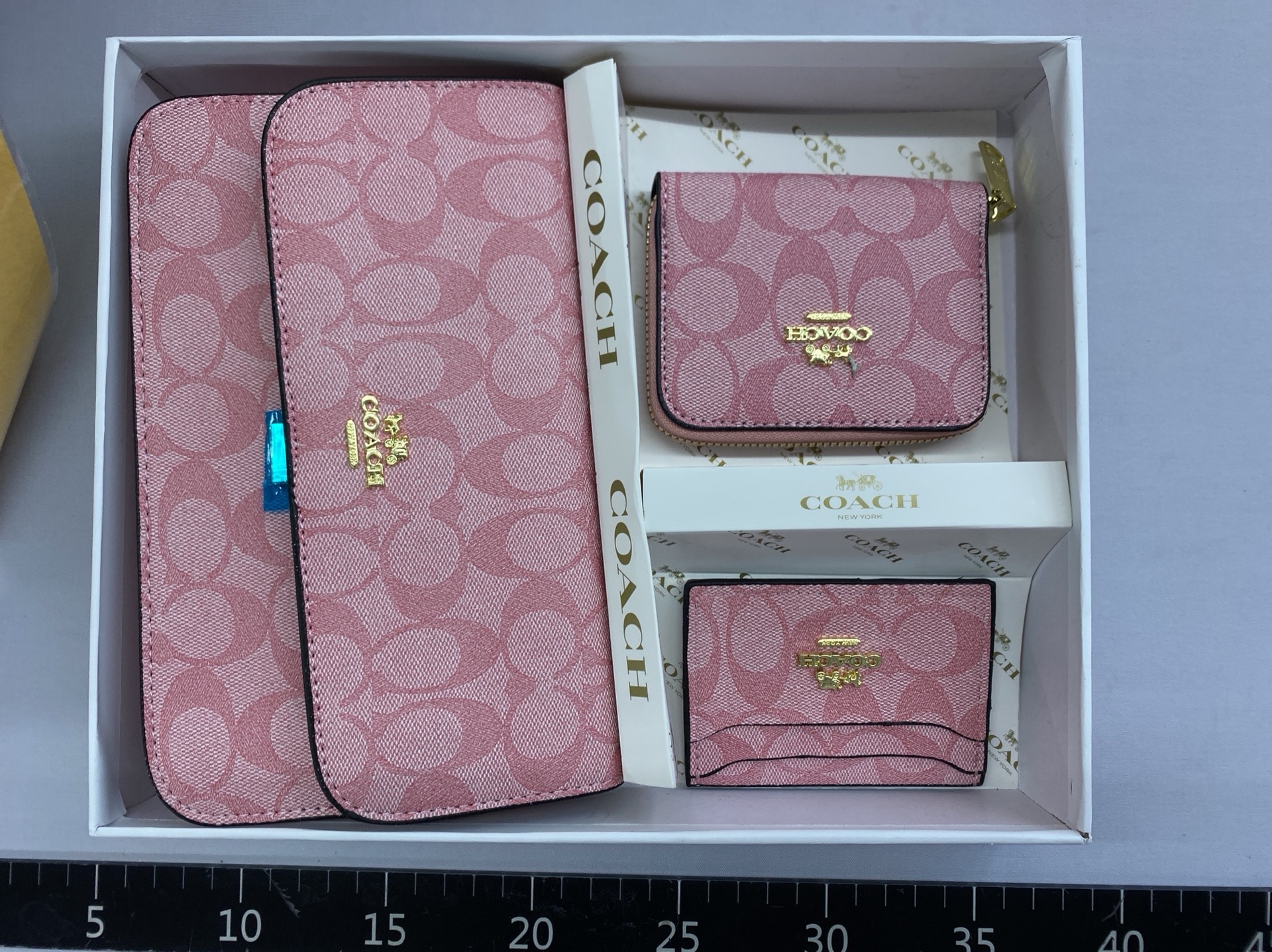 C brand crossbody bag for women, 2025 new fashion monogram bag, clutch, wallet, cardholder set, high-end gift box 3