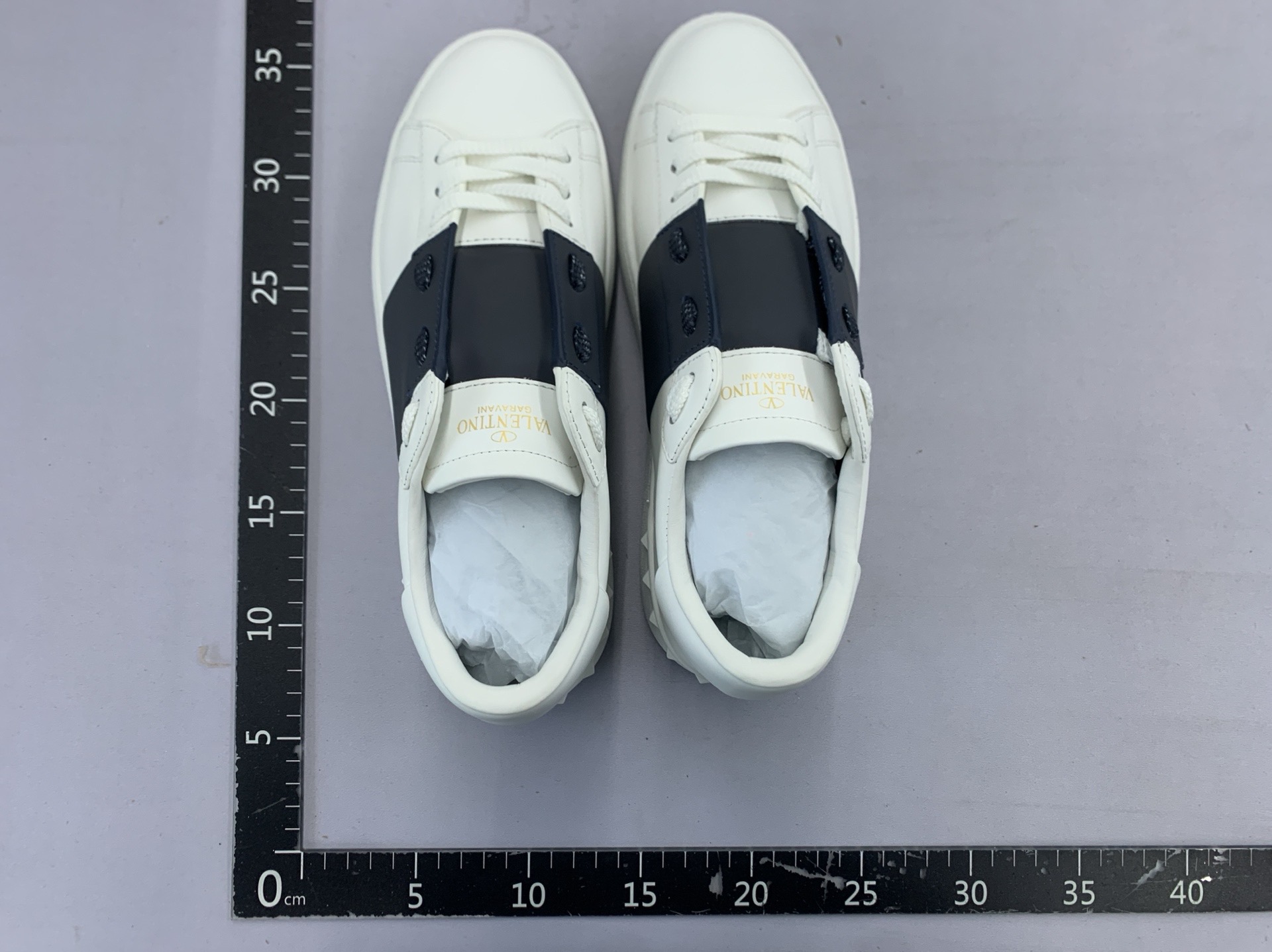 【abc33】classic white sneakers – 2024 all-season versatile fashion sneakers for couples, casual athletic trainers 6