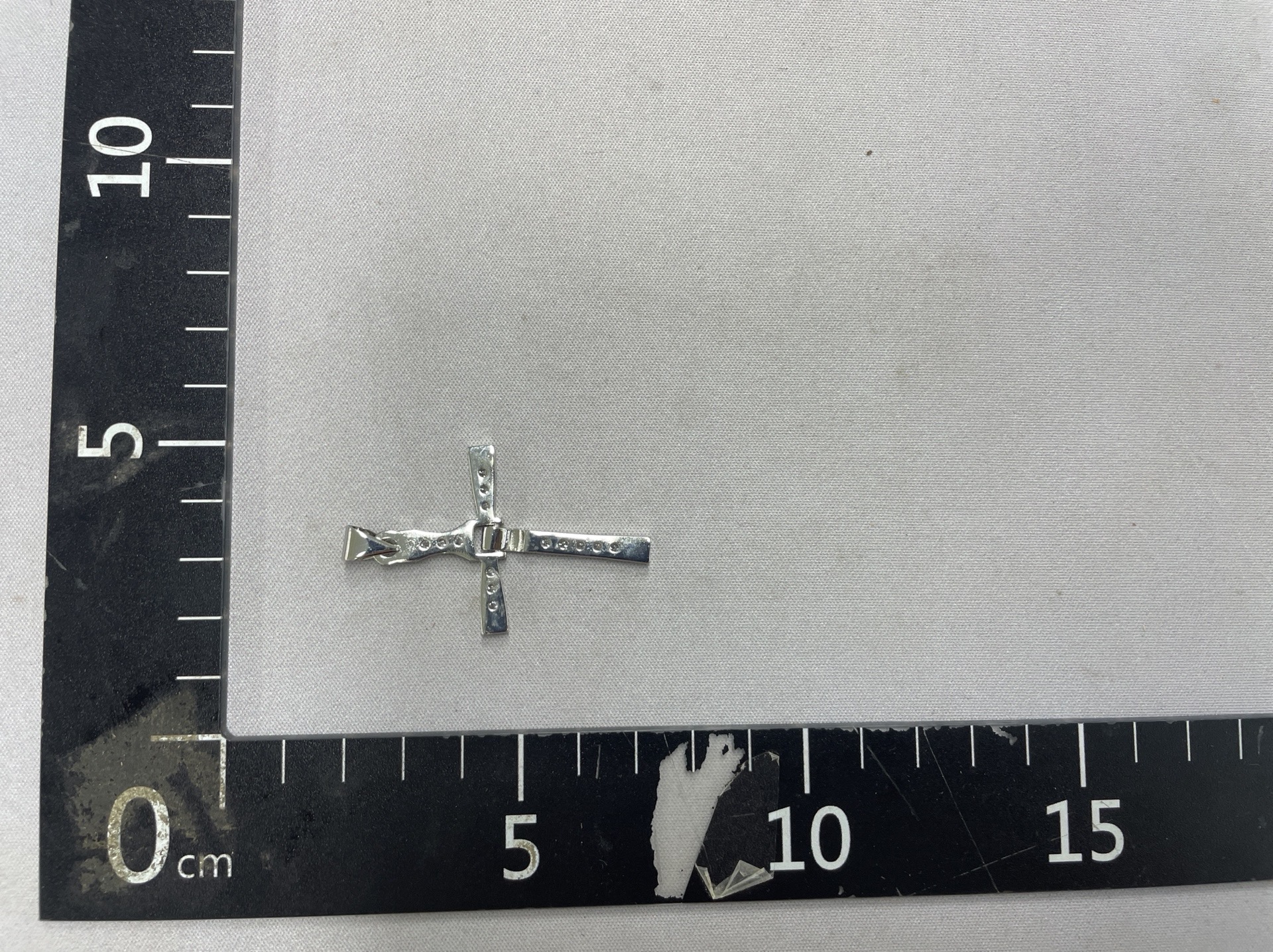 Cross-border hot style personalized hip hop zircon micro-embedded cross single pendant necklace jewelry wholesale supply 3