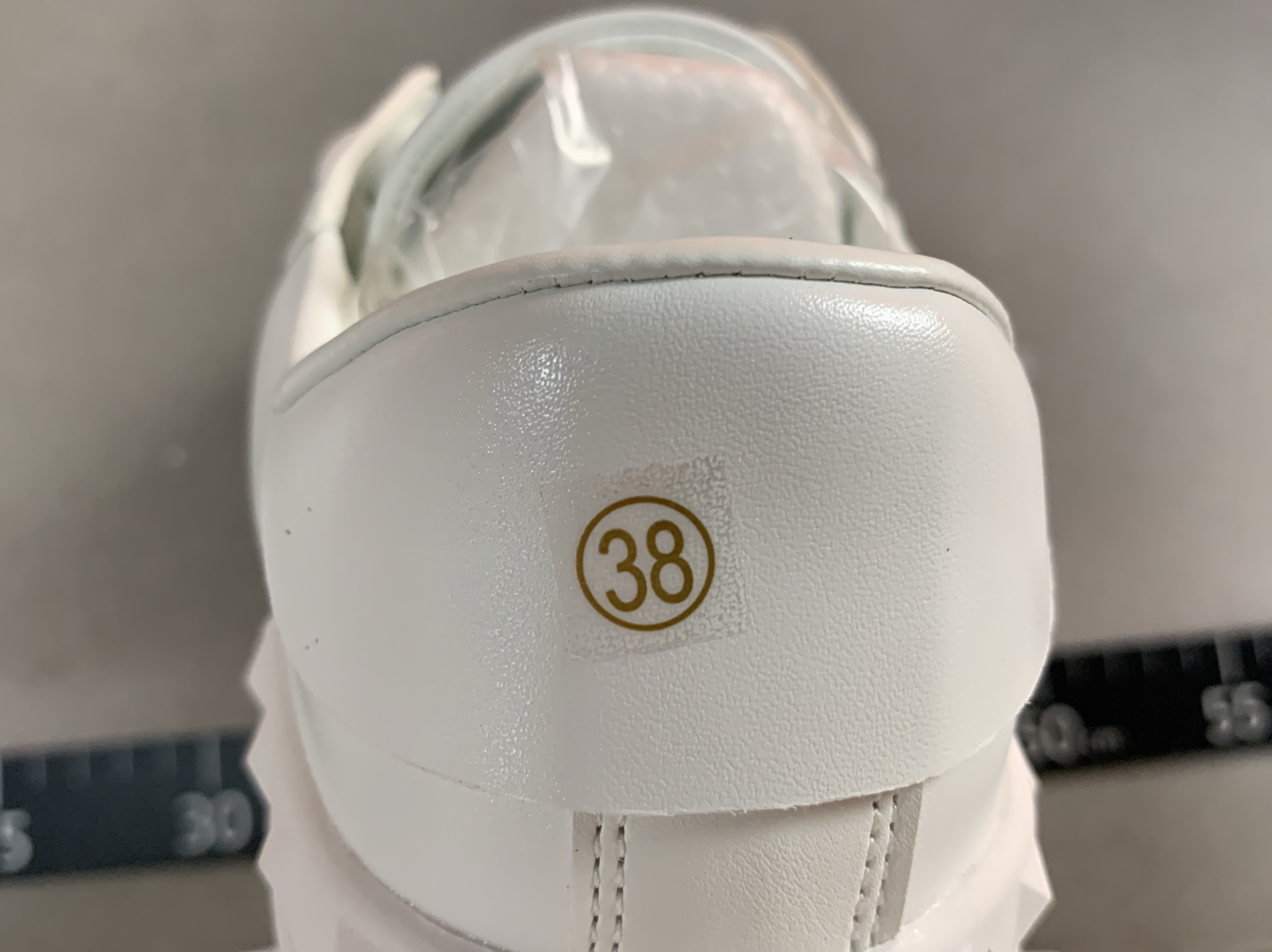 Lxj88white shoesall year roundclassiceasiest for matchfashion sneakerscouplecasual sports sneakers-cywhatsapp: +852 93428969whatsapp: +852 93428969 5