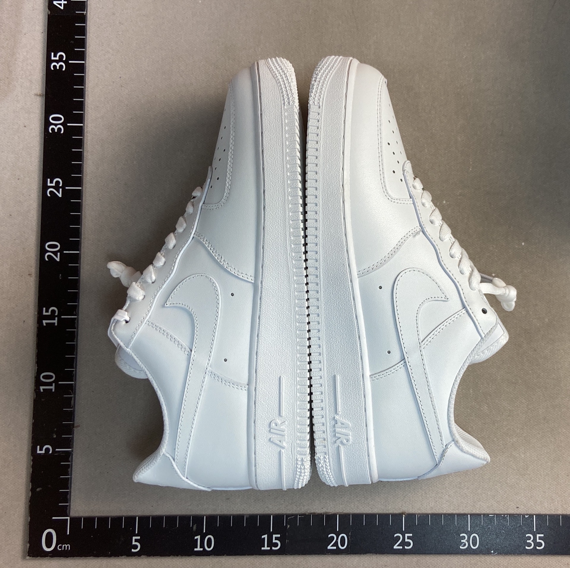 Authentic air force 1 white sneakers – nike official white shoes – men’s and women’s af1 ’07 low casual skate shoes 3