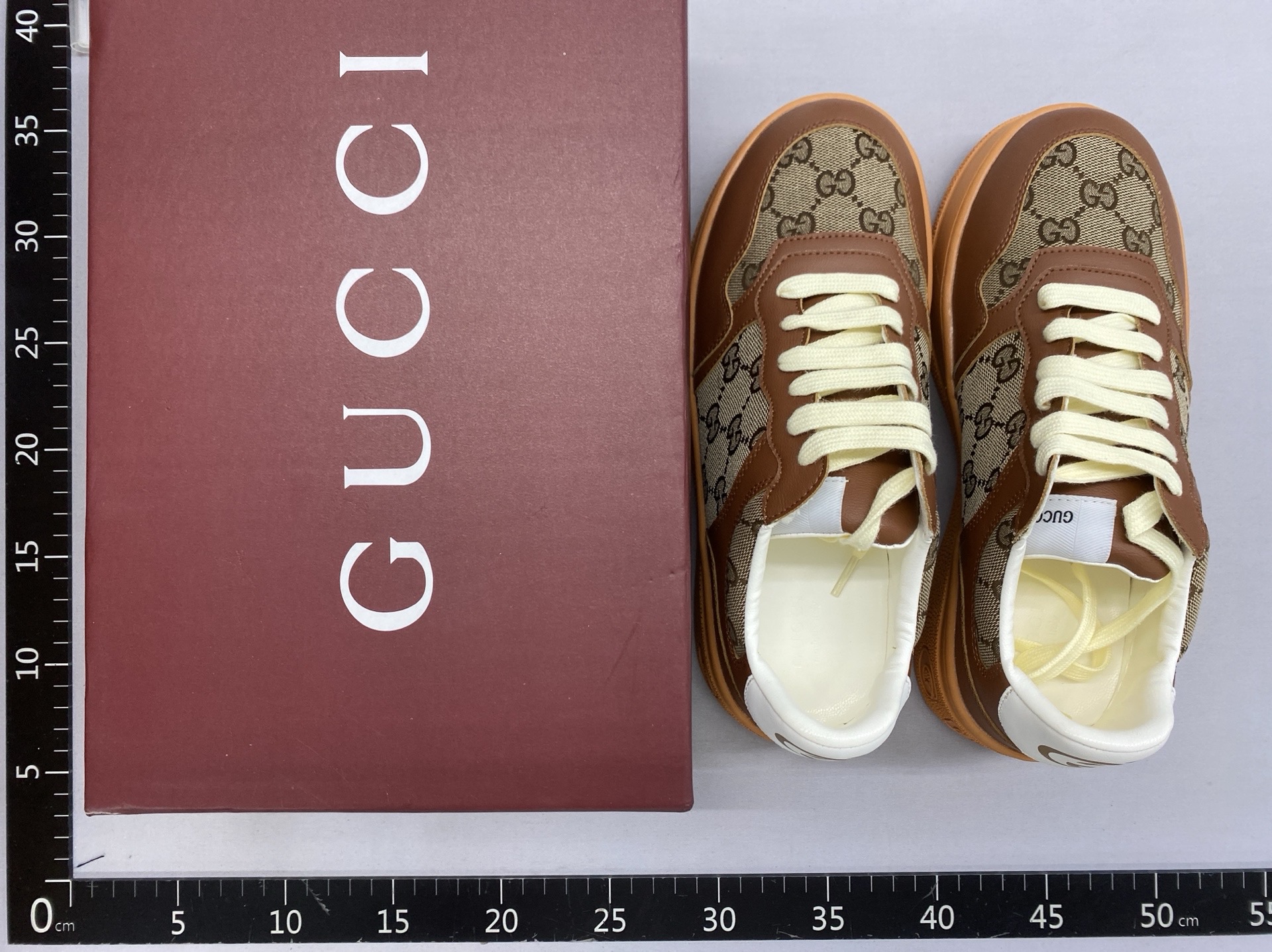 2022 new monogram cookie white sneakers for women, genuine leather round toe platform casual sneakers, unisex couple shoes 2