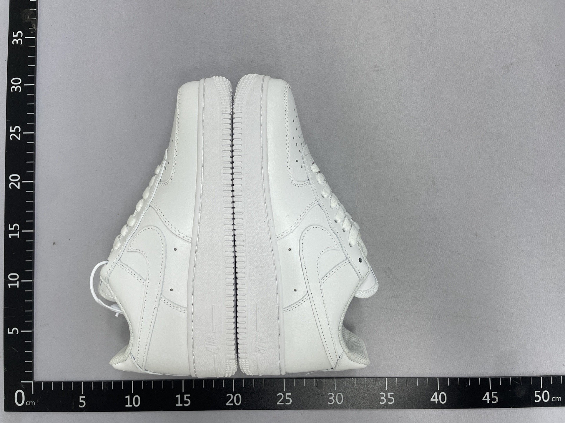 Pure white low-top wear-resistant white sneakers 3