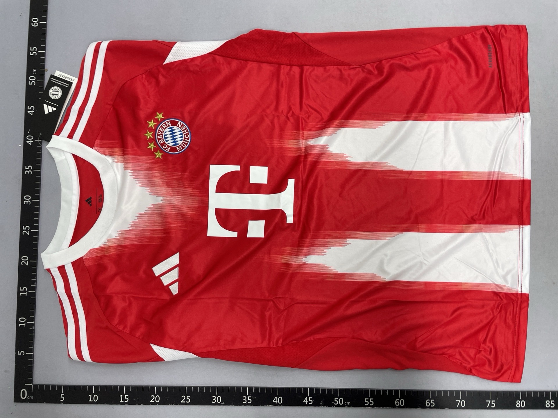 25 jerseys: bayern munich, real madrid, arsenal, chelsea, barcelona, manchester united, paris saint-germain, inter milan, santos soccer jerseys 4