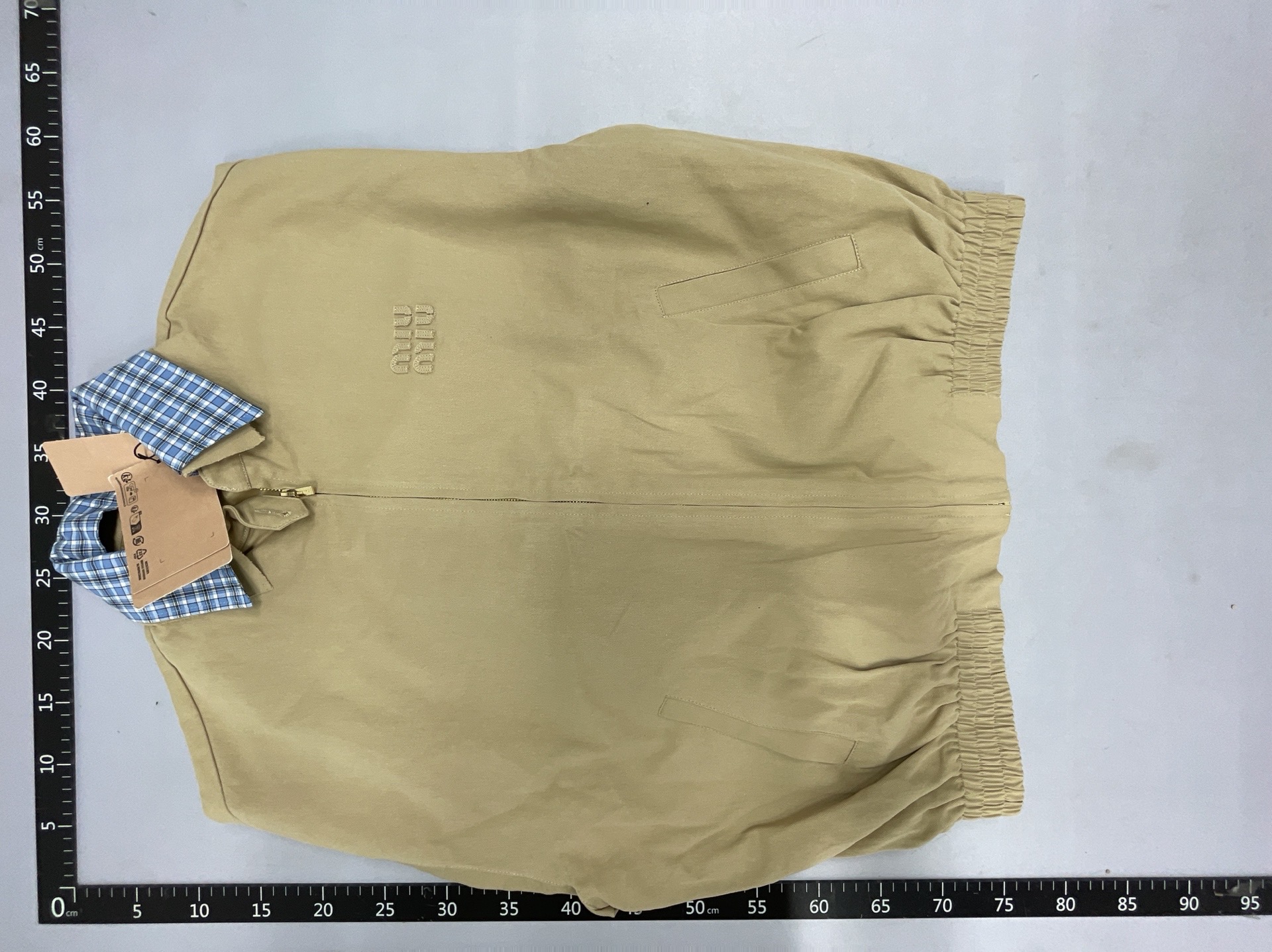 Cola’s miu-inspired letter patch embroidered khaki cotton woven plaid collar zip-up jacket (ready to ship – ships in 2 days) 4