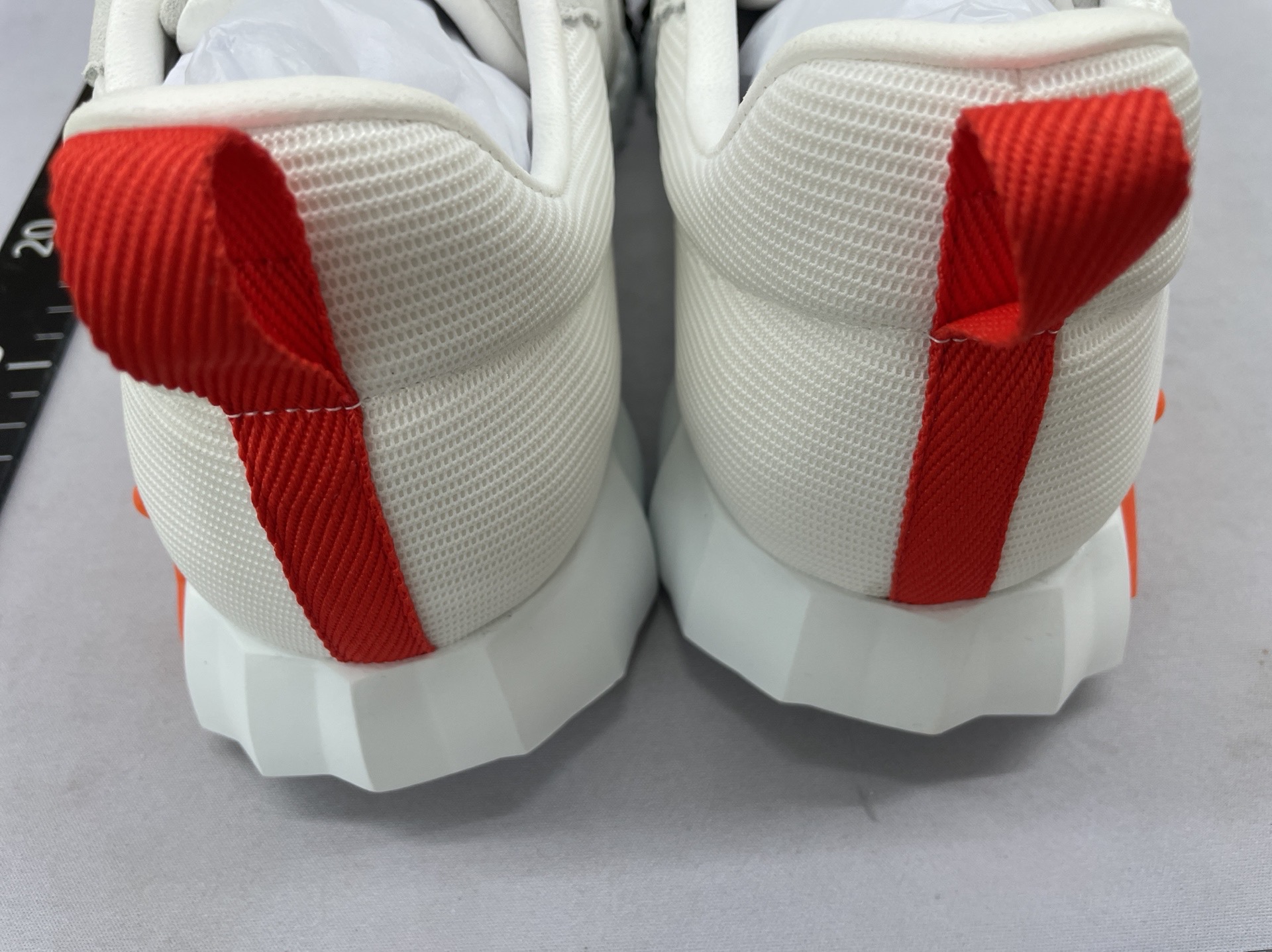European station 2025 new h-style men’s genuine leather thick-soled shock-absorbing running shoes casual white sneakers athletic shoes 5