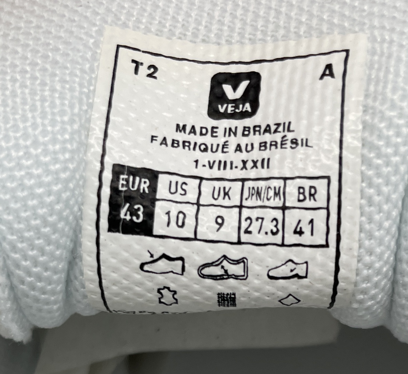 Authentic veja classic white sneakers – unisex, perfect for couples, campus style, athletic, casual, versatile, and everyday wear 5