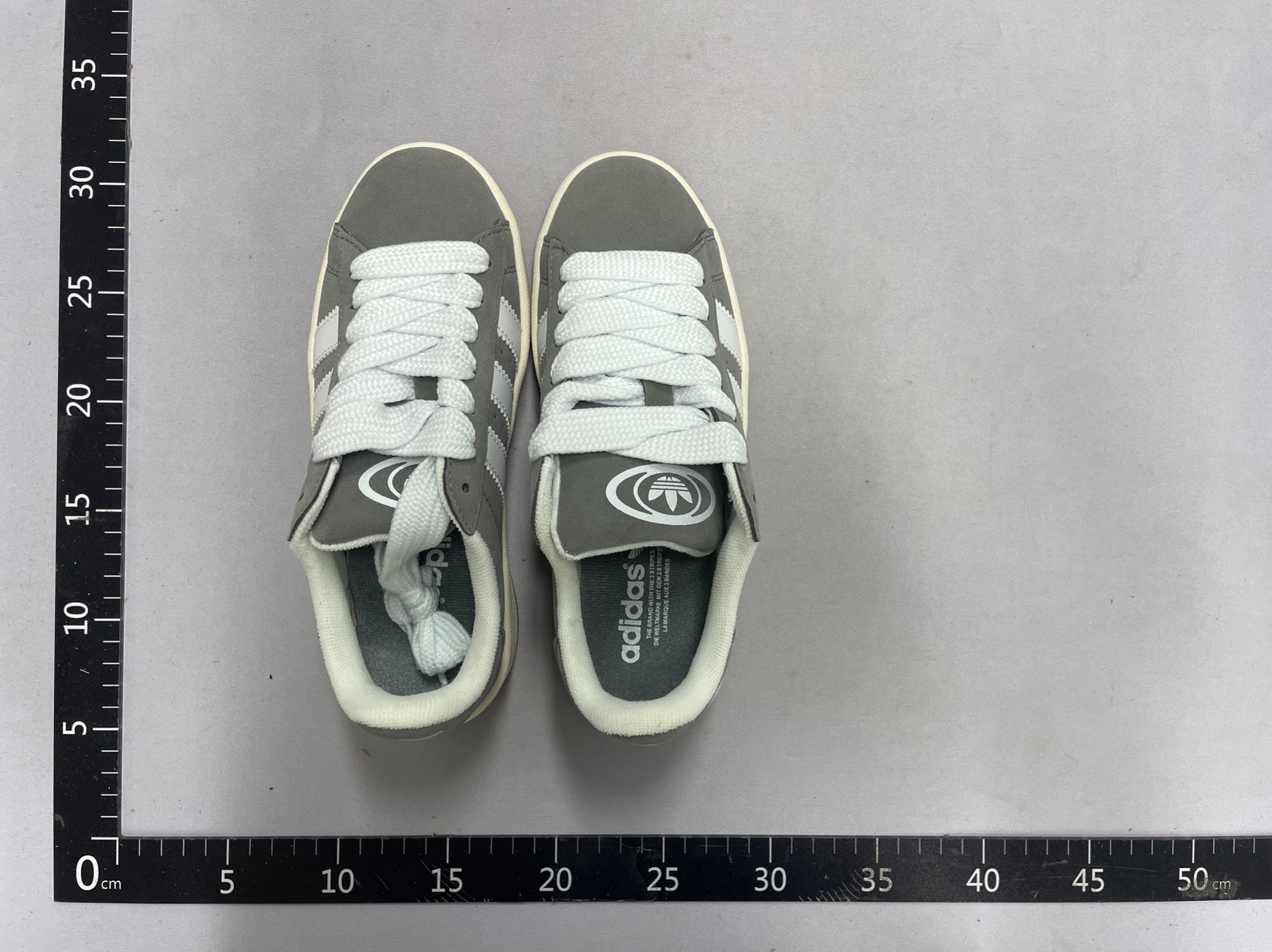 Pure original clover samba og samba training retrowhite shoesgazelle men’s and women’s casual sneakers 5