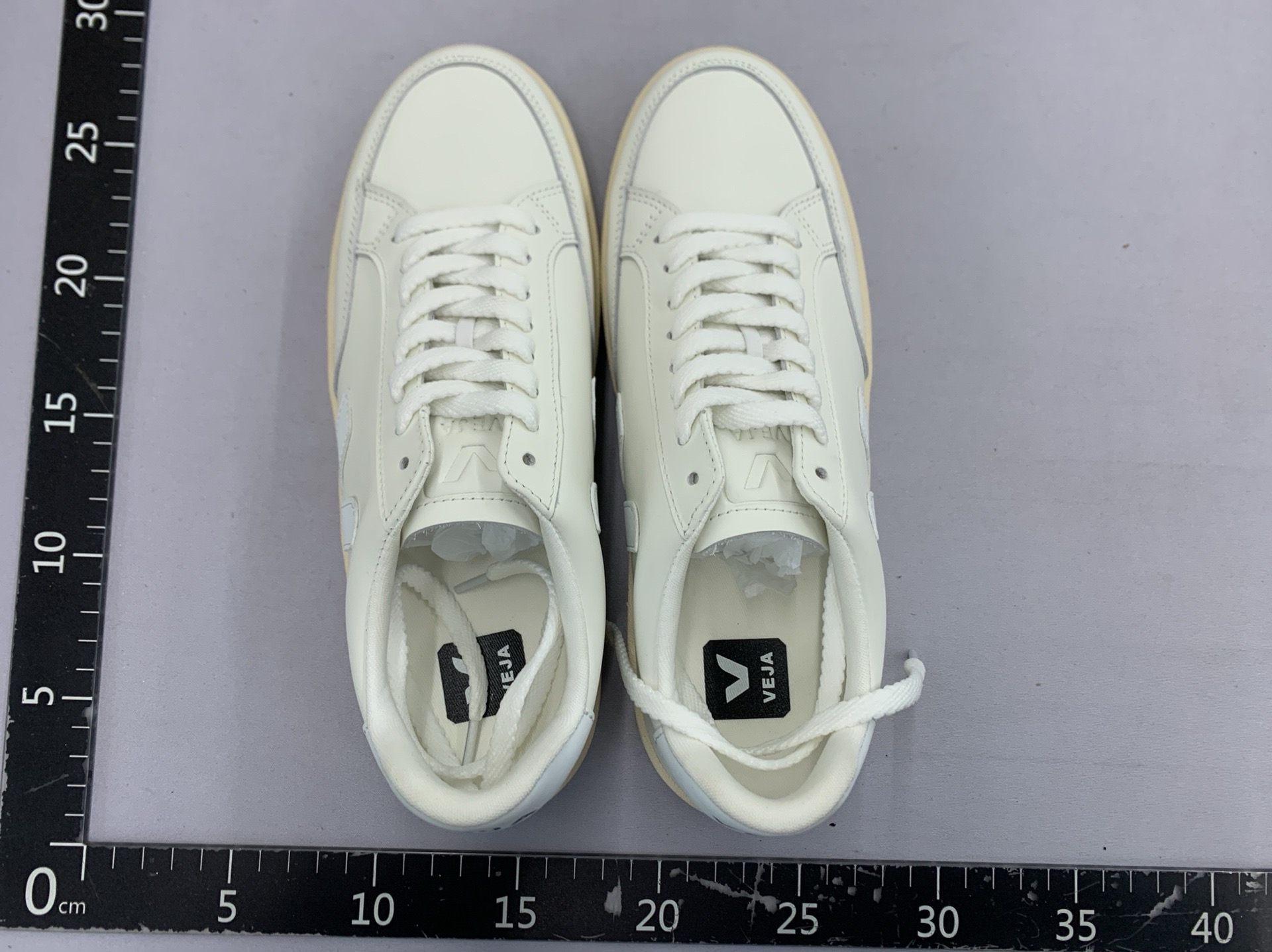 New arrival26 genuine leather white shoesv12 sneakers color matching men’s and women’s autumn and summer casualthick sole sneakers german training shoes 6
