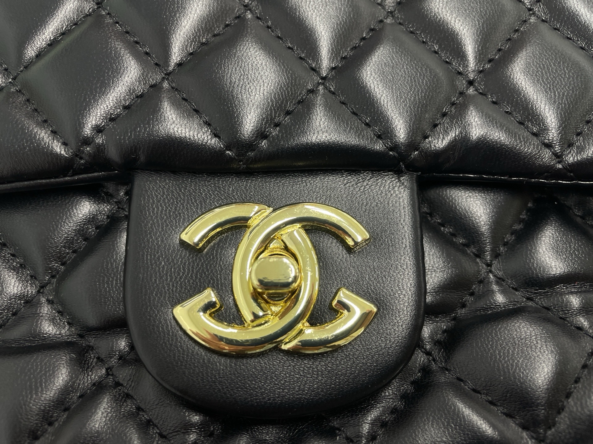 Wz08 – unique design, highlight stylish, make your bag the focus of fashion. whatsapp: +86 150 5994 1252 2