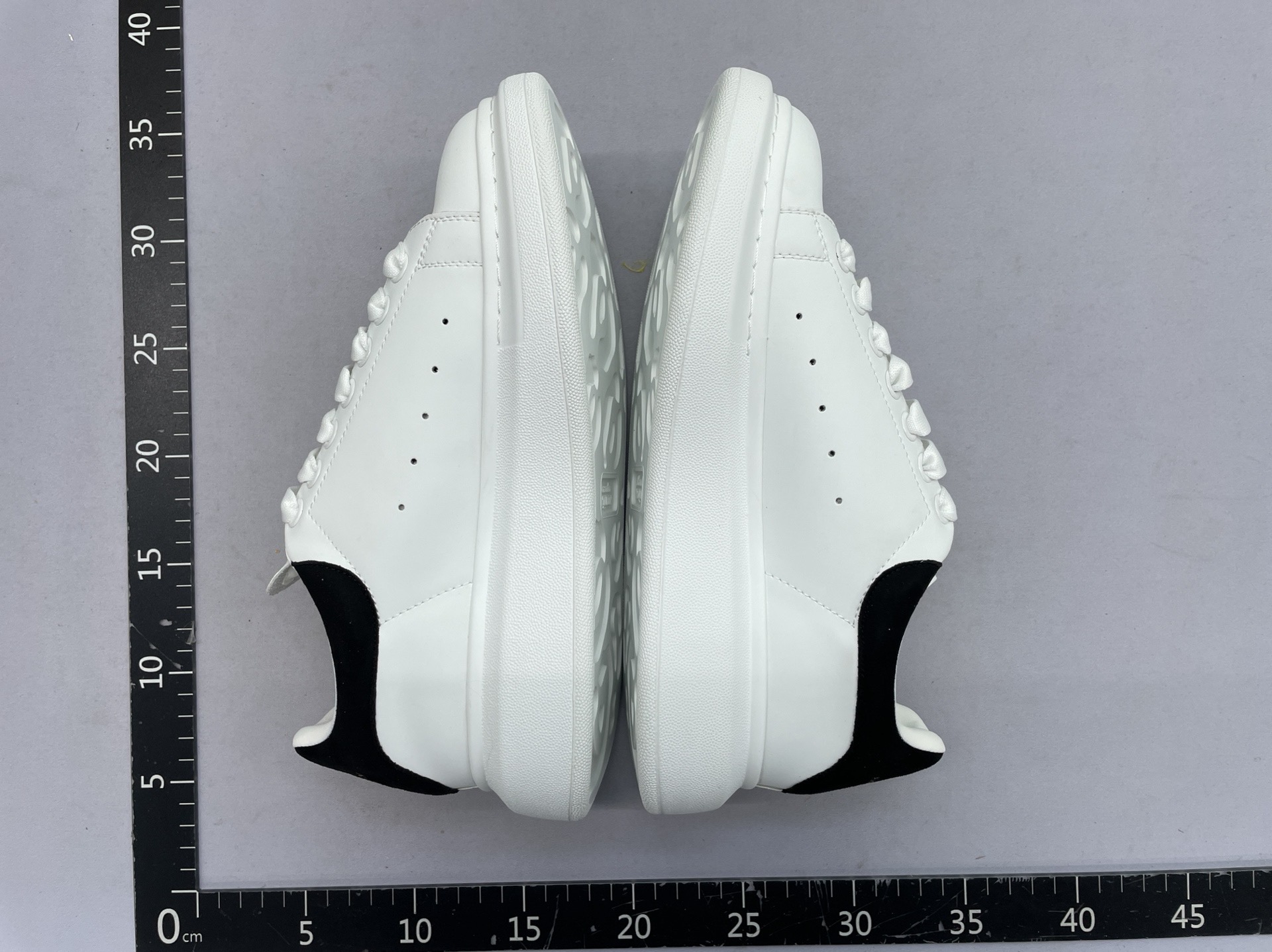 A22 high quality white shoes [pk quality] whatsapp+86 177 5033 6825 4