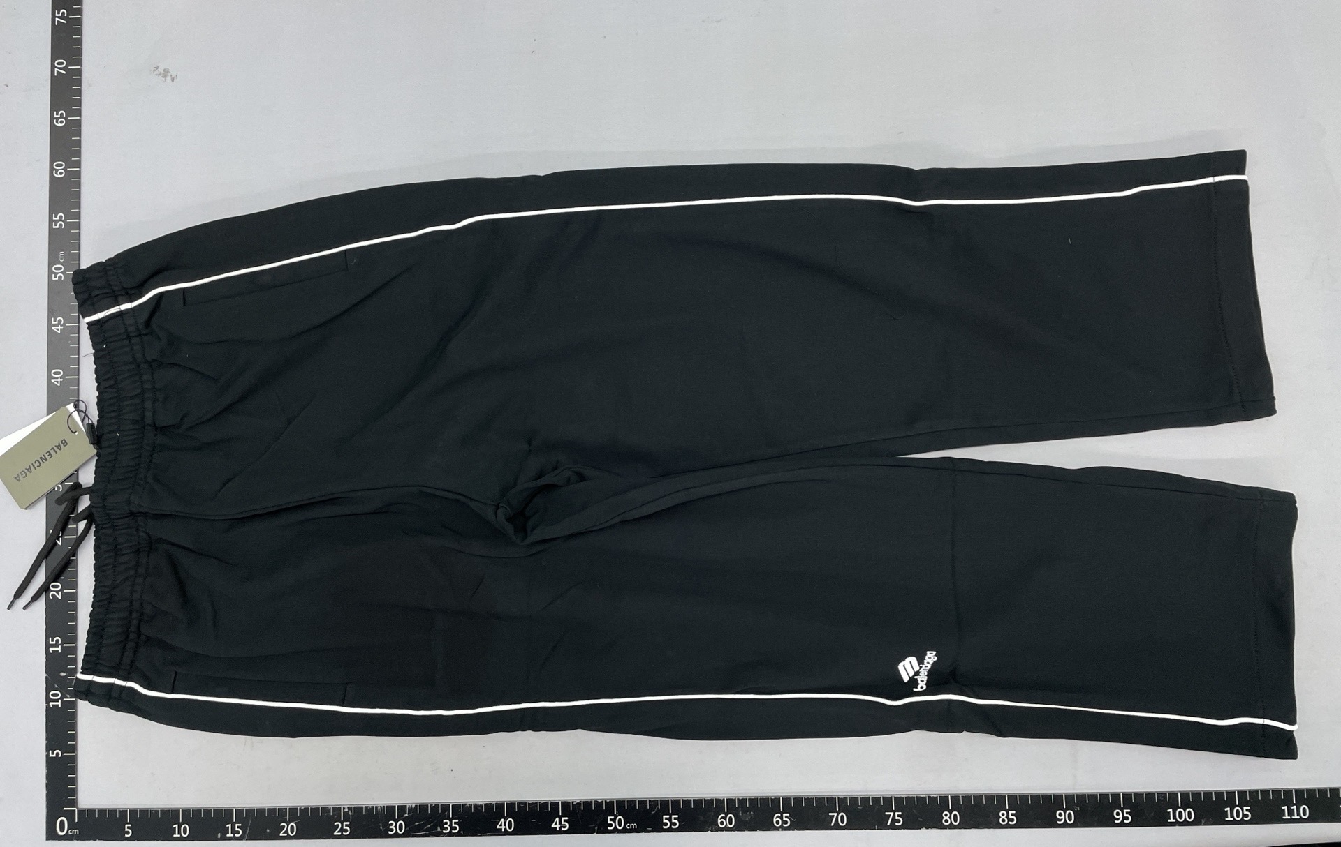 Correct version paris b family embroiderletterlogo functional jacket outwearmenloosepants sports suit 4