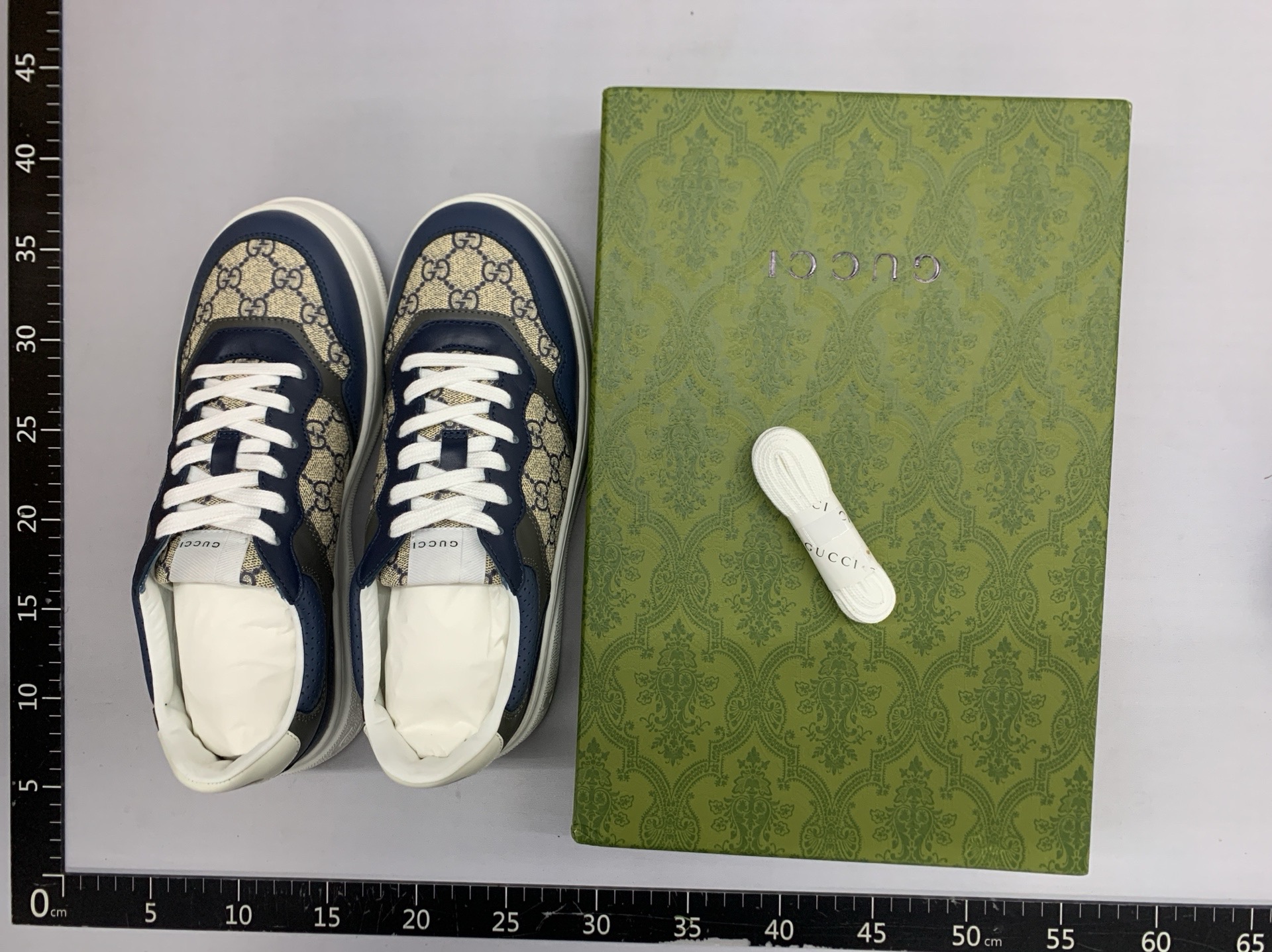 Dongguan original factory original single g family biscuit shoes genuine leather thick soleheight increasersports and casual shoes plaid breathable white shoes men 2