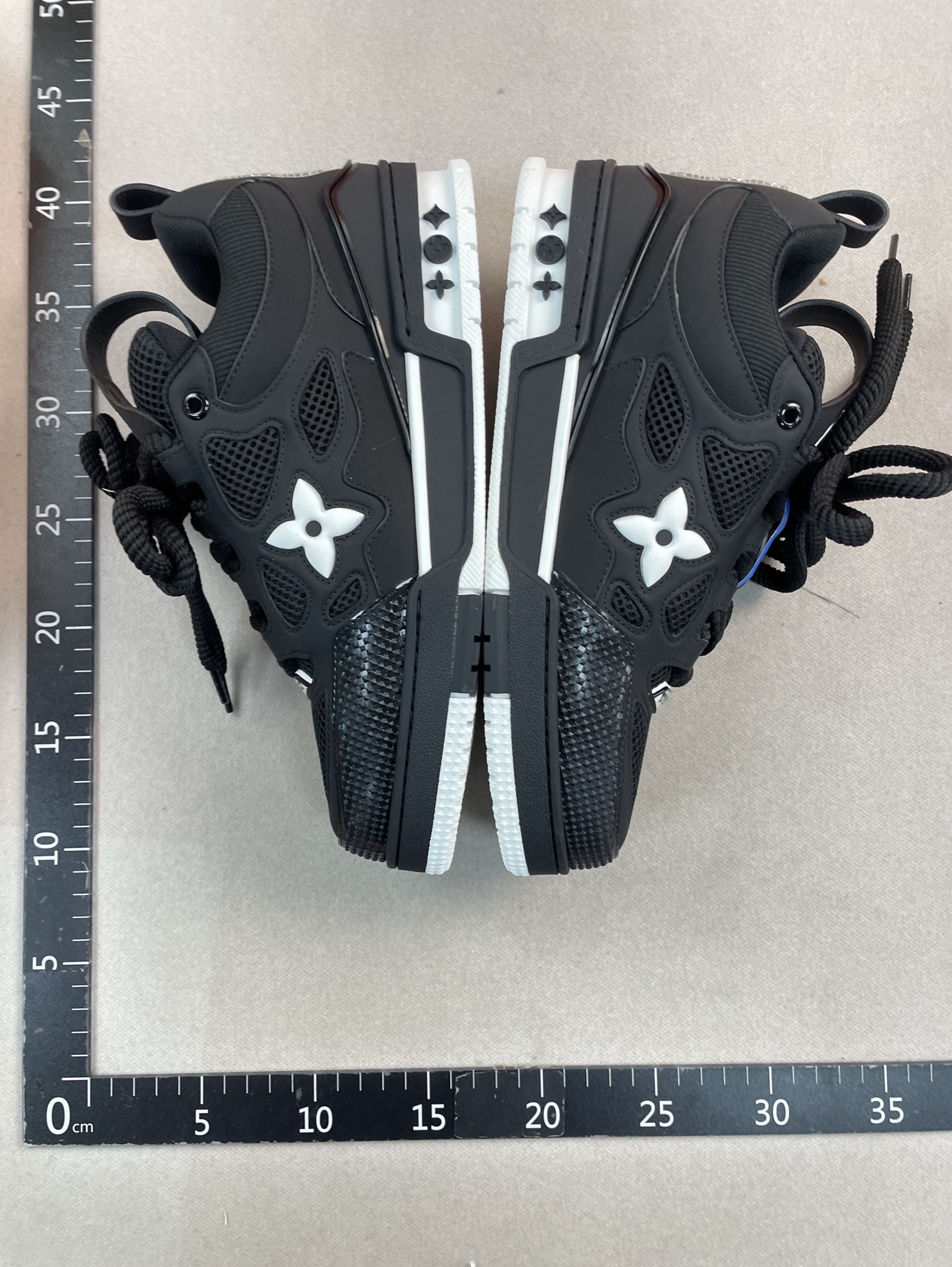 Low-top tie back version of shoes, fat and white shoes, bread shoes, height-increasing dad shoes, men’s and women’s same style couple shoes, thick sole sneakers 5