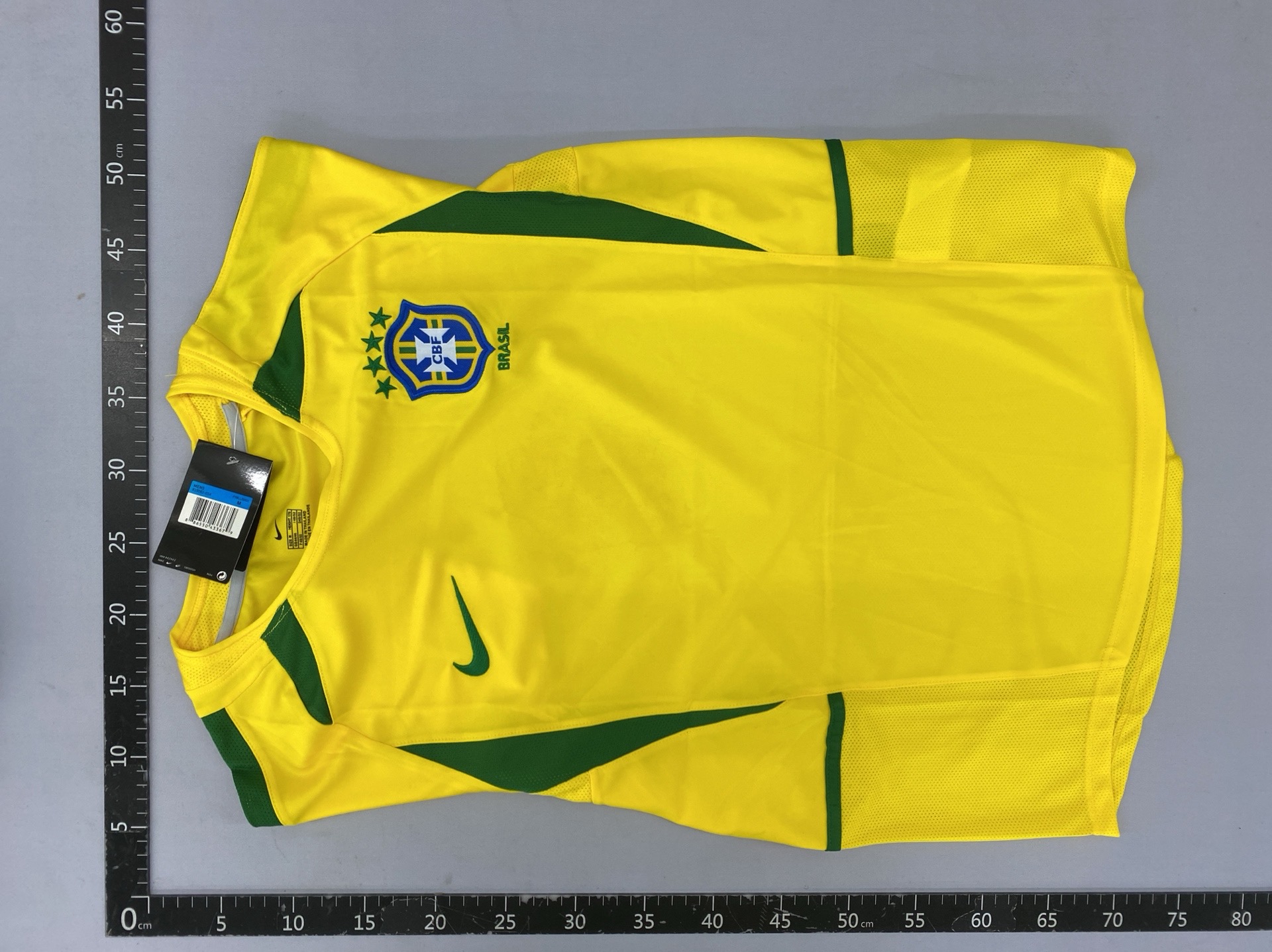 Vintage 98 brazil home & away jerseys, 04 ronaldinho soccer jerseys, 10 kaka short sleeve & long sleeve training wear 4