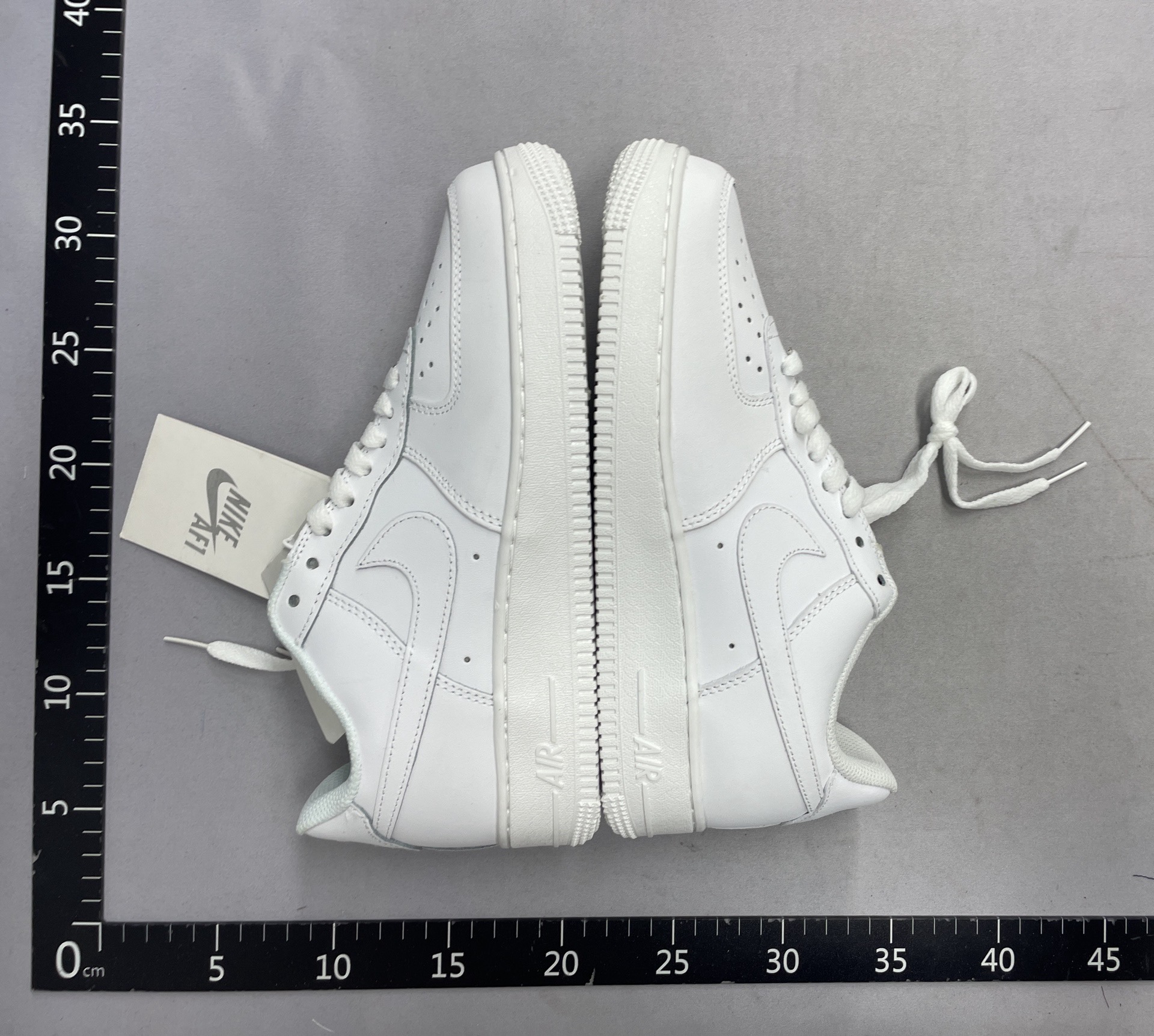 Nike authentic af1 air force 1 pure white men’s and women’s casual sneakers – versatile, height-boosting, skateboard shoes 4
