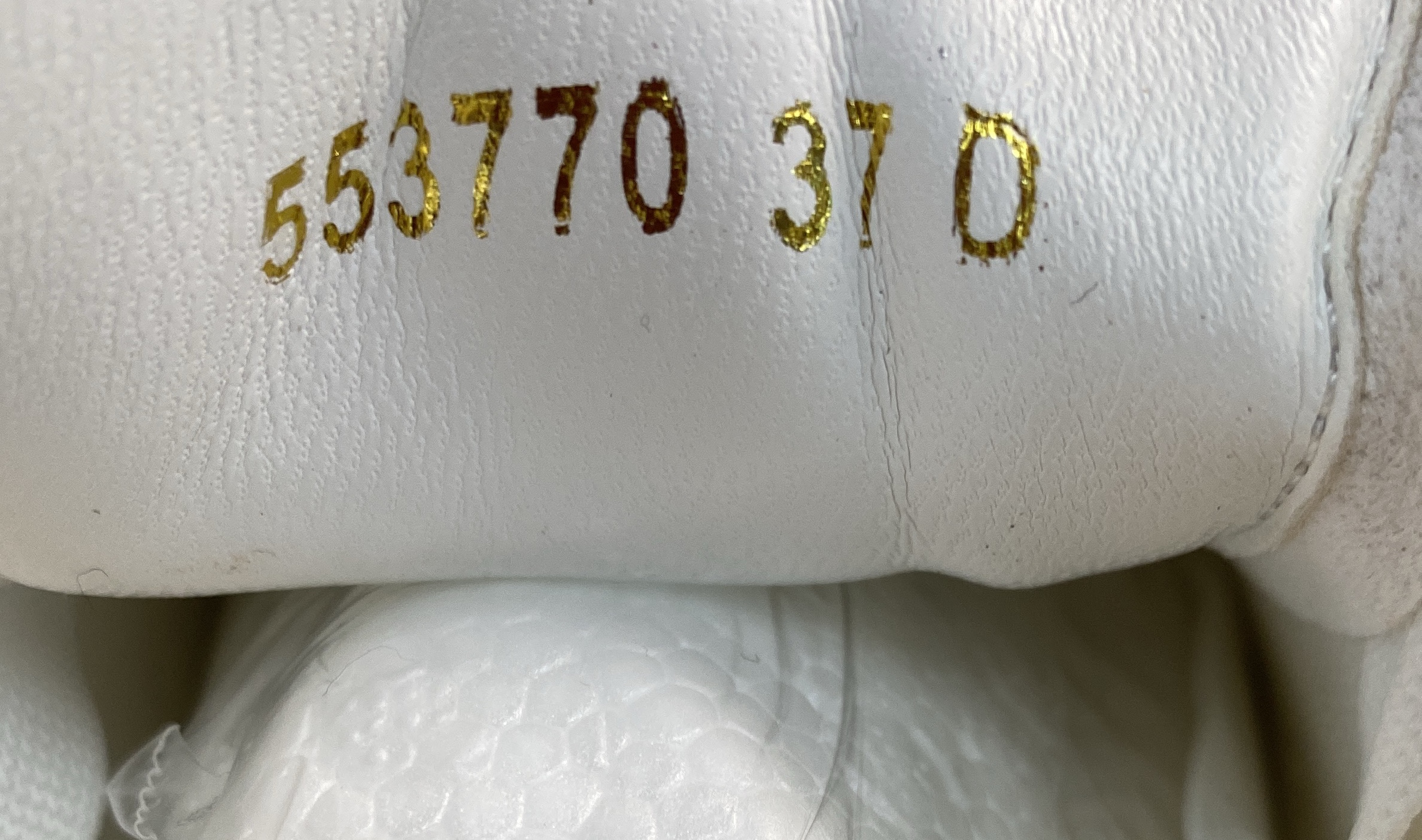 Thick white shoes 5