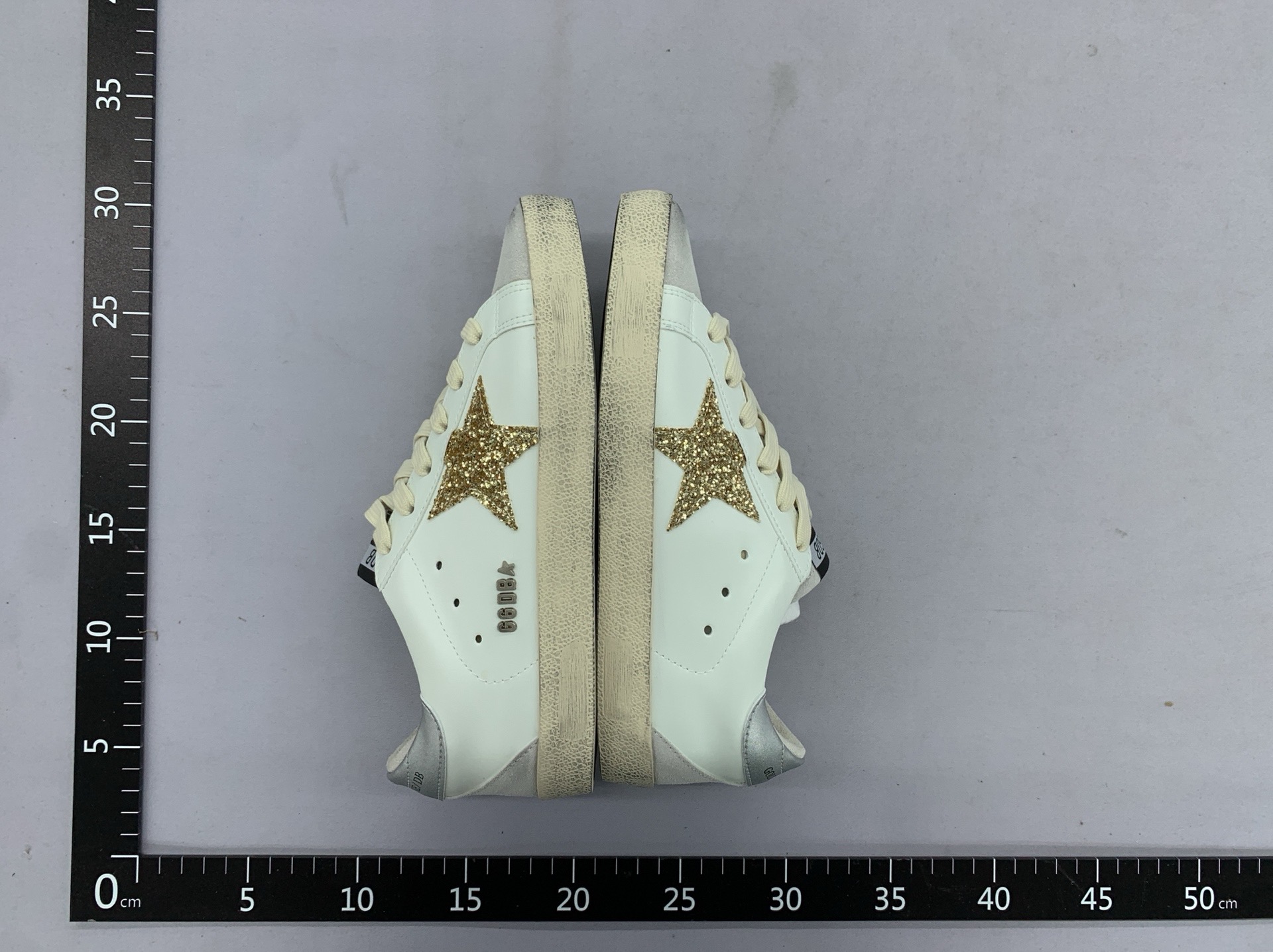 ￼ Ggdb small dirty shoes new old women’s sneakers men’s dirty shoes star white shoes korean version retro star small dirty shoes black tail red tail silver 4