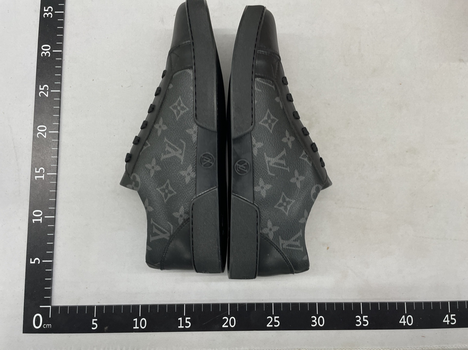 1:1 original standard original box mencasualflats european goods men’s casual shoes classy luxury brand sneakers 2